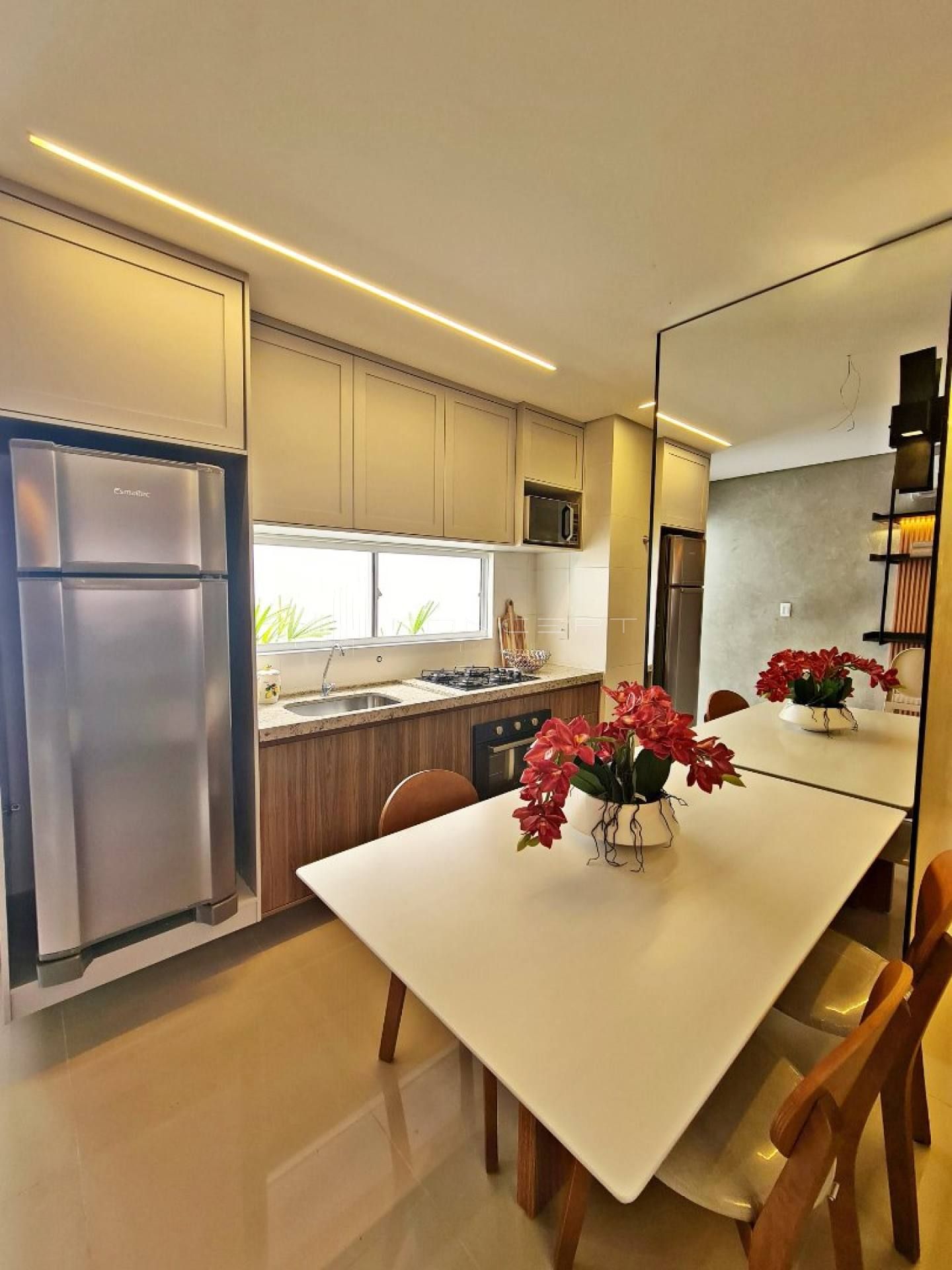 Apartamento no Condomínio Neo Tiradentes no bairro Zoobotânico