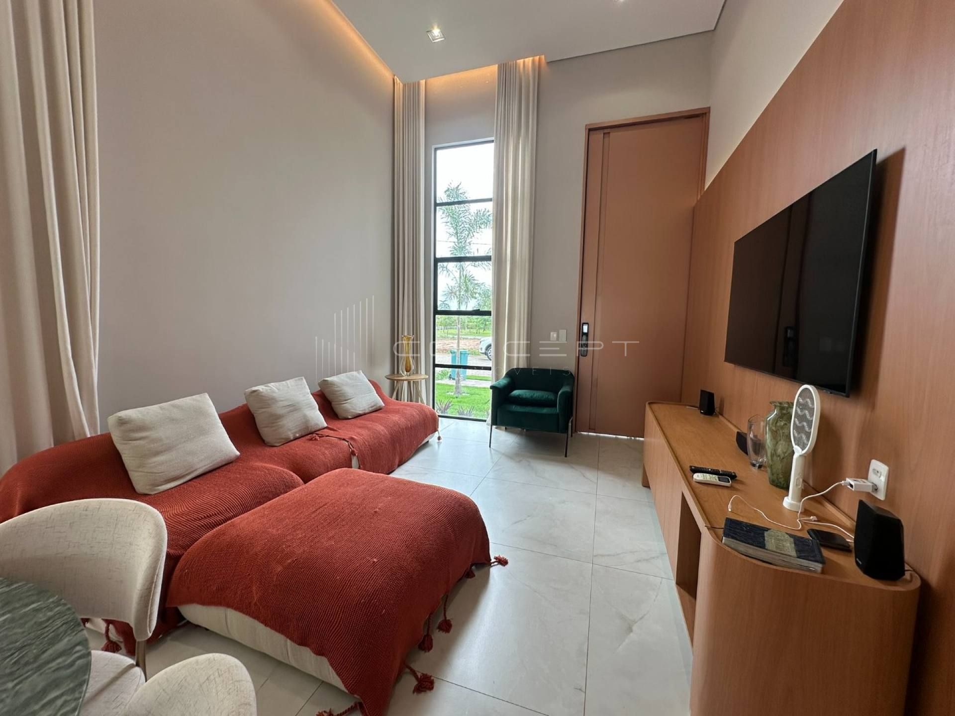 Casa Térrea - Condomínio Petrópolis Residece