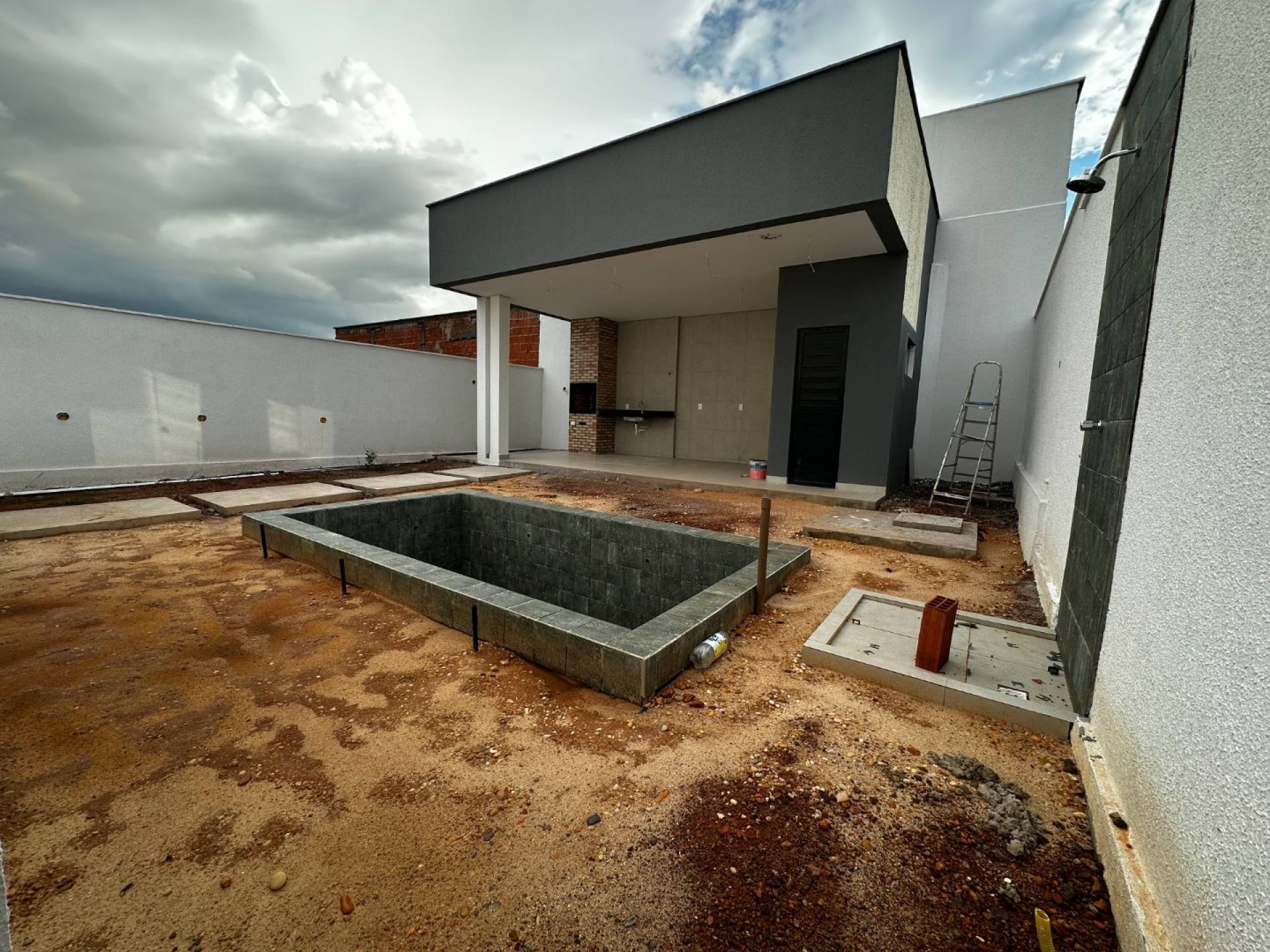 Casa térrea - Aldebaran Leste