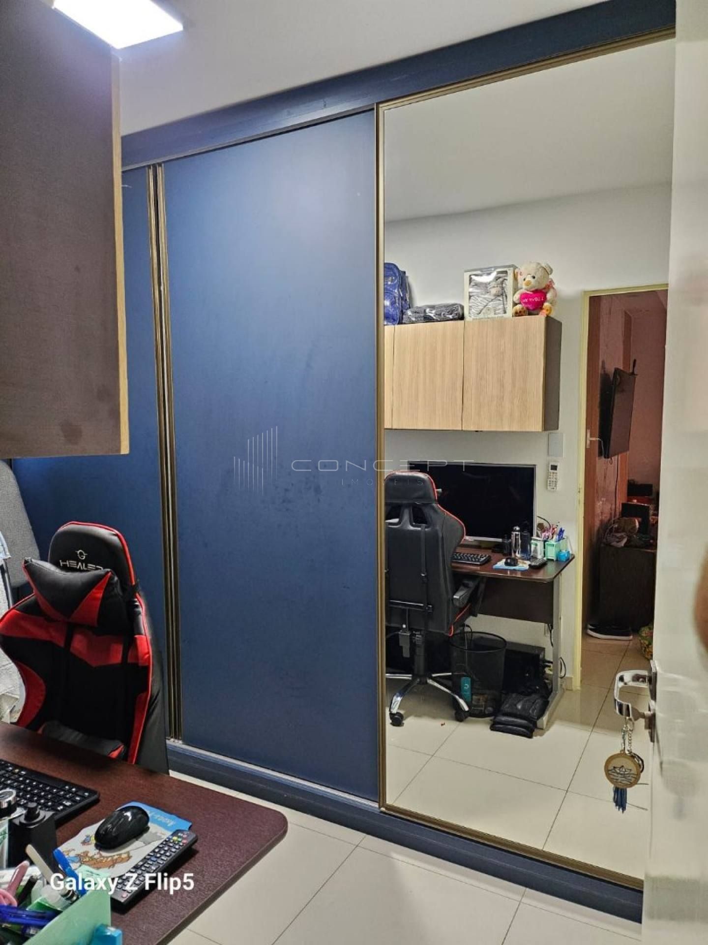 Apartamento no Santa Isabel no Condomínio Ipiranga - Porteira fechada
