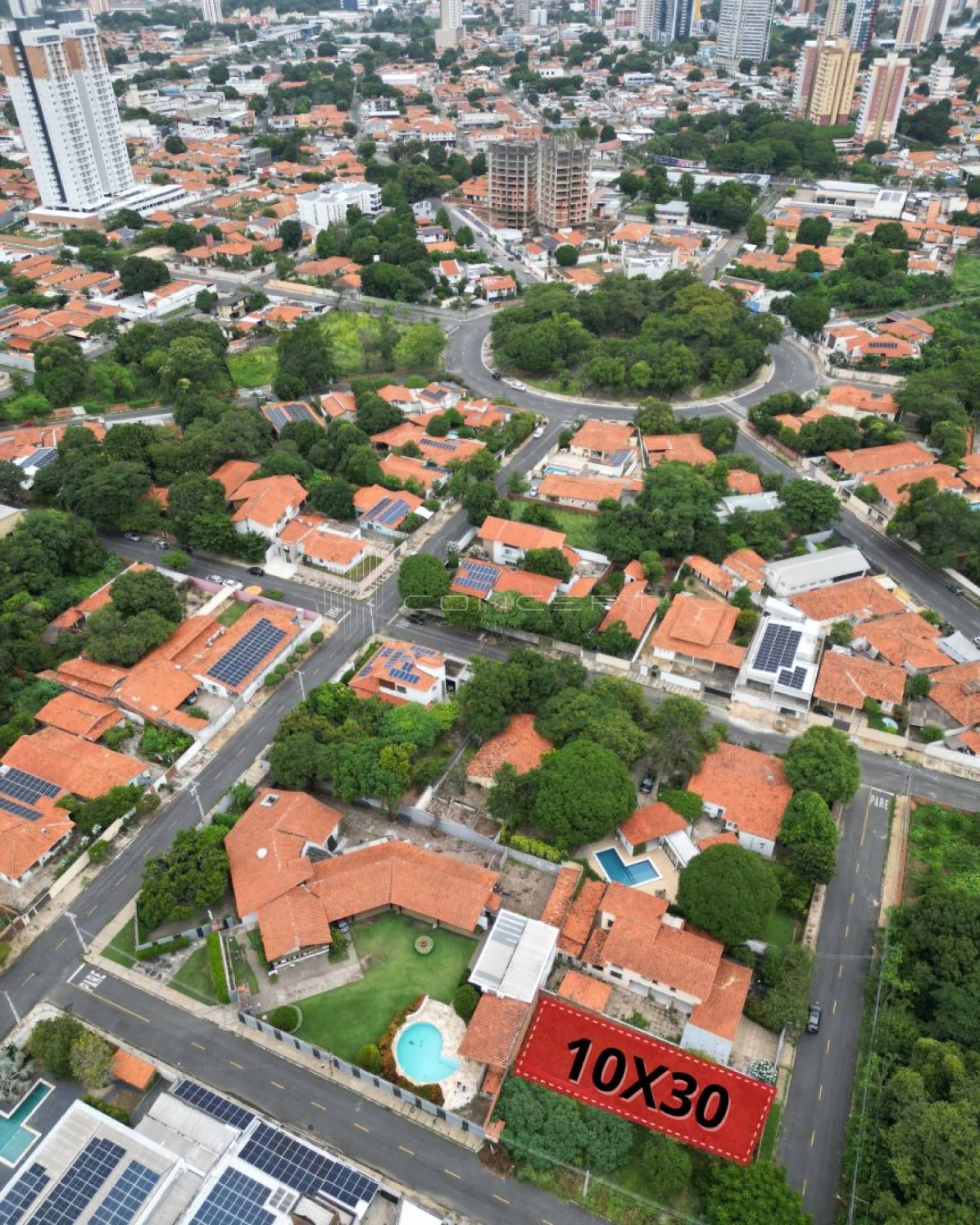 Lote 10x30 no bairro São Cristóvão