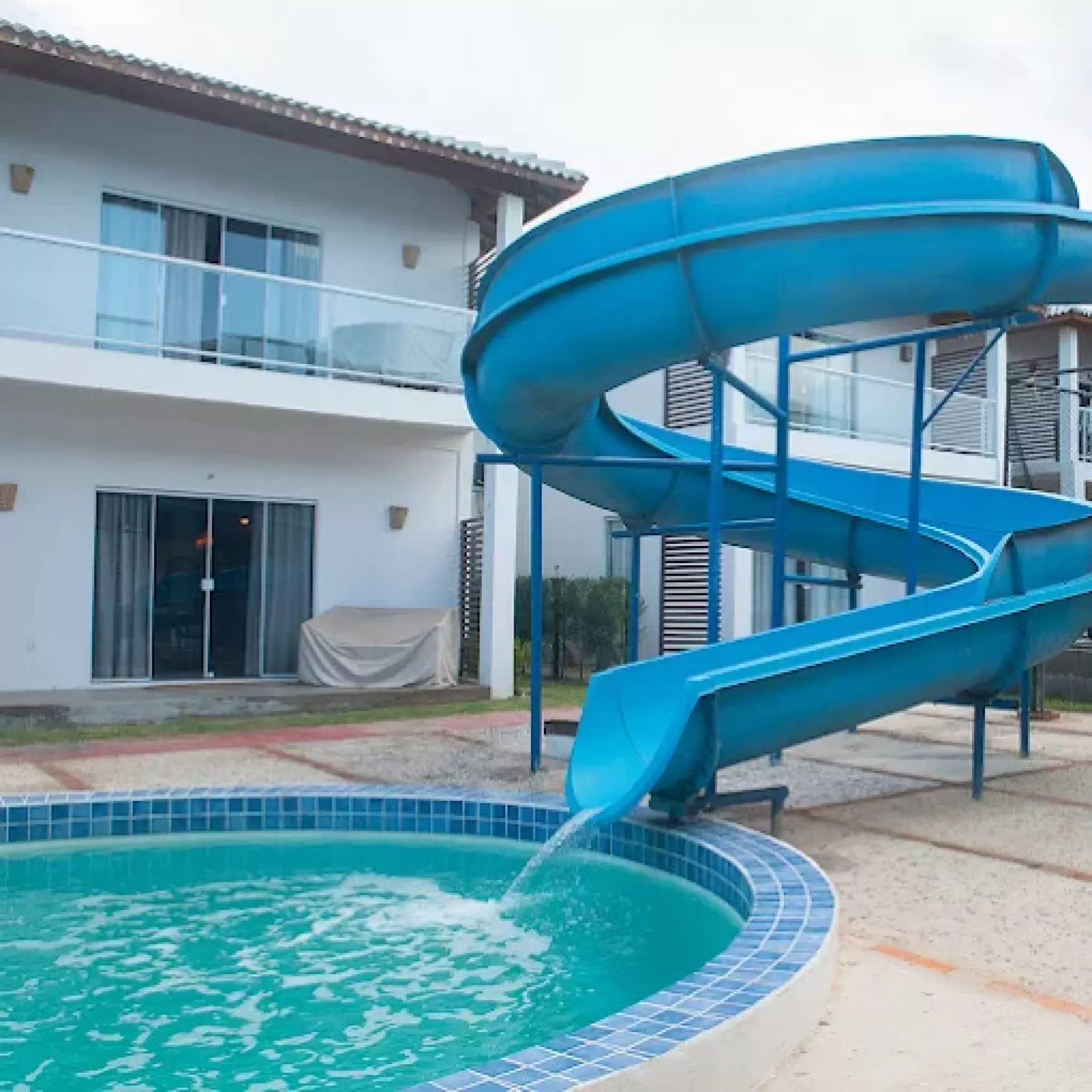 Casa Duplex de 120m² em Cajueiro da Praia
