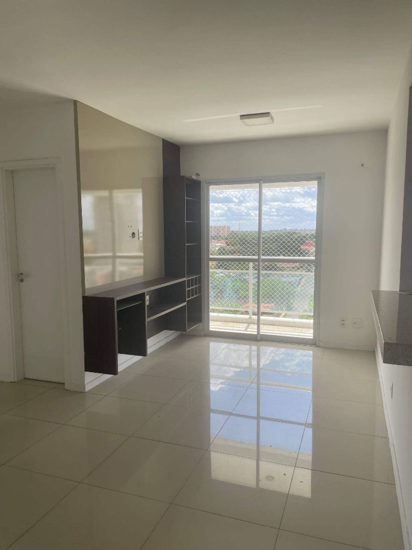 Apartamento de 2 quartos no Brisas Jóquei Club Residence