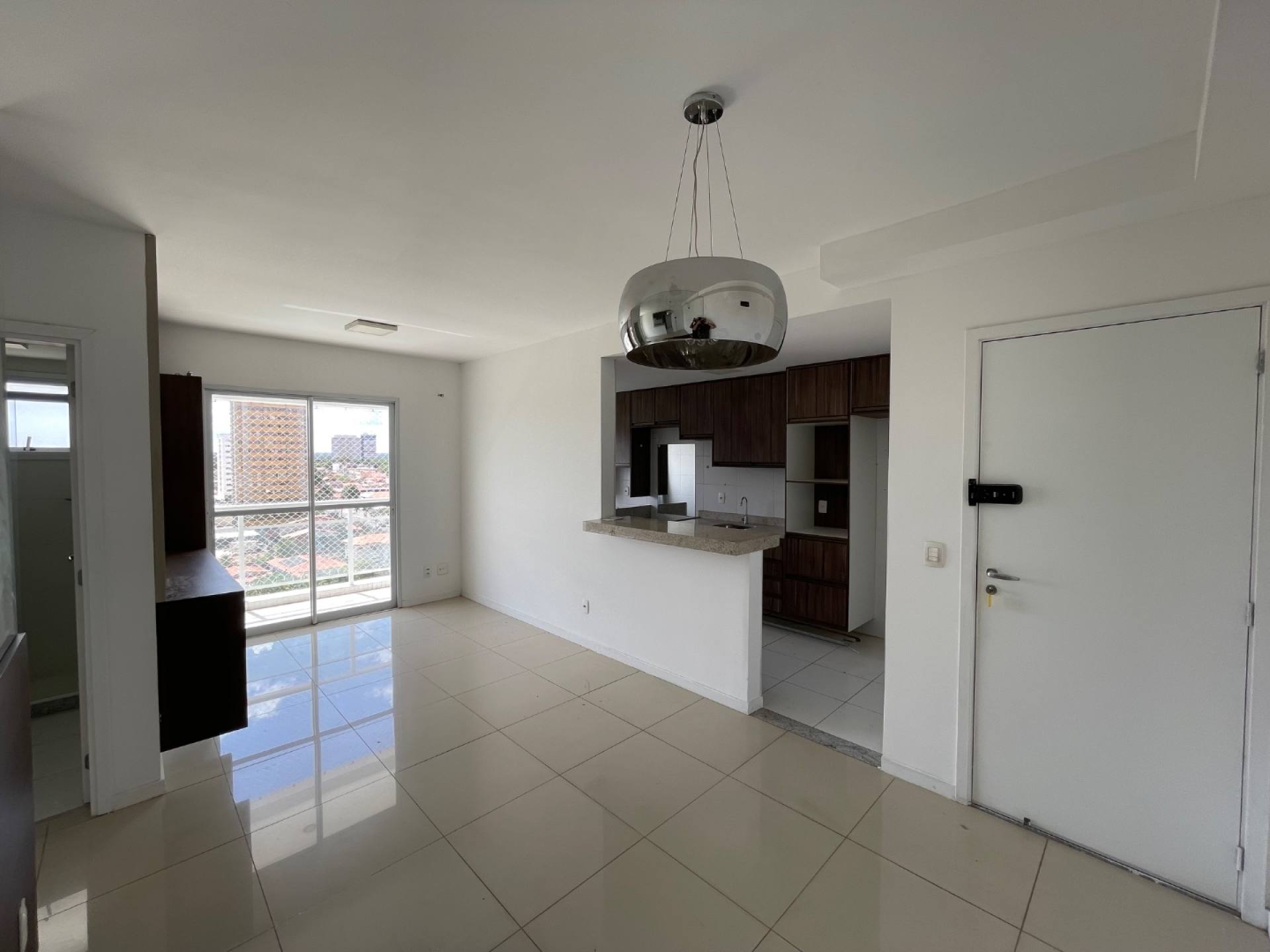 Apartamento de 2 quartos no Brisas Jóquei Club Residence