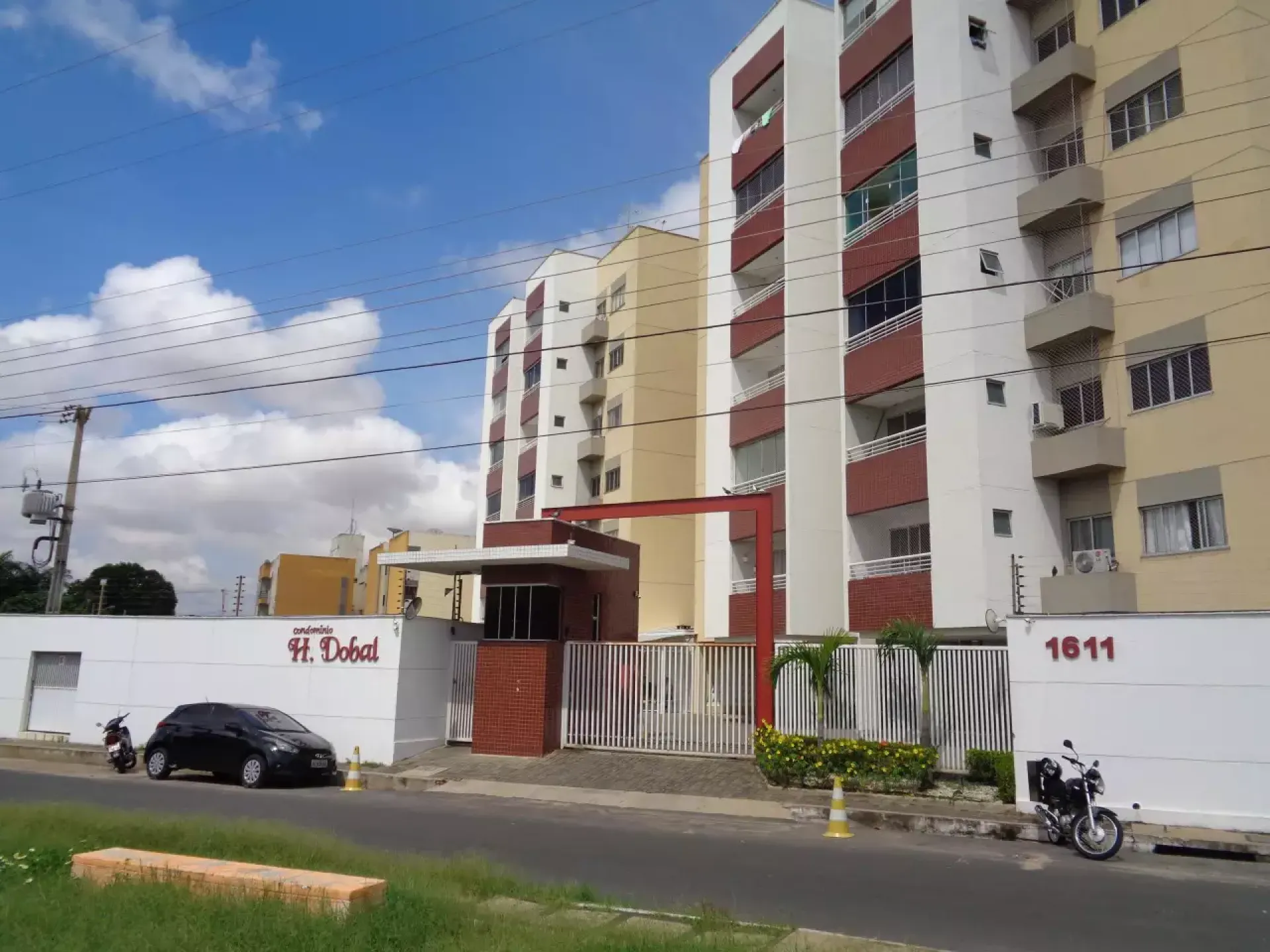 Apartamento mobiliado no São João no condomínio H Dobal