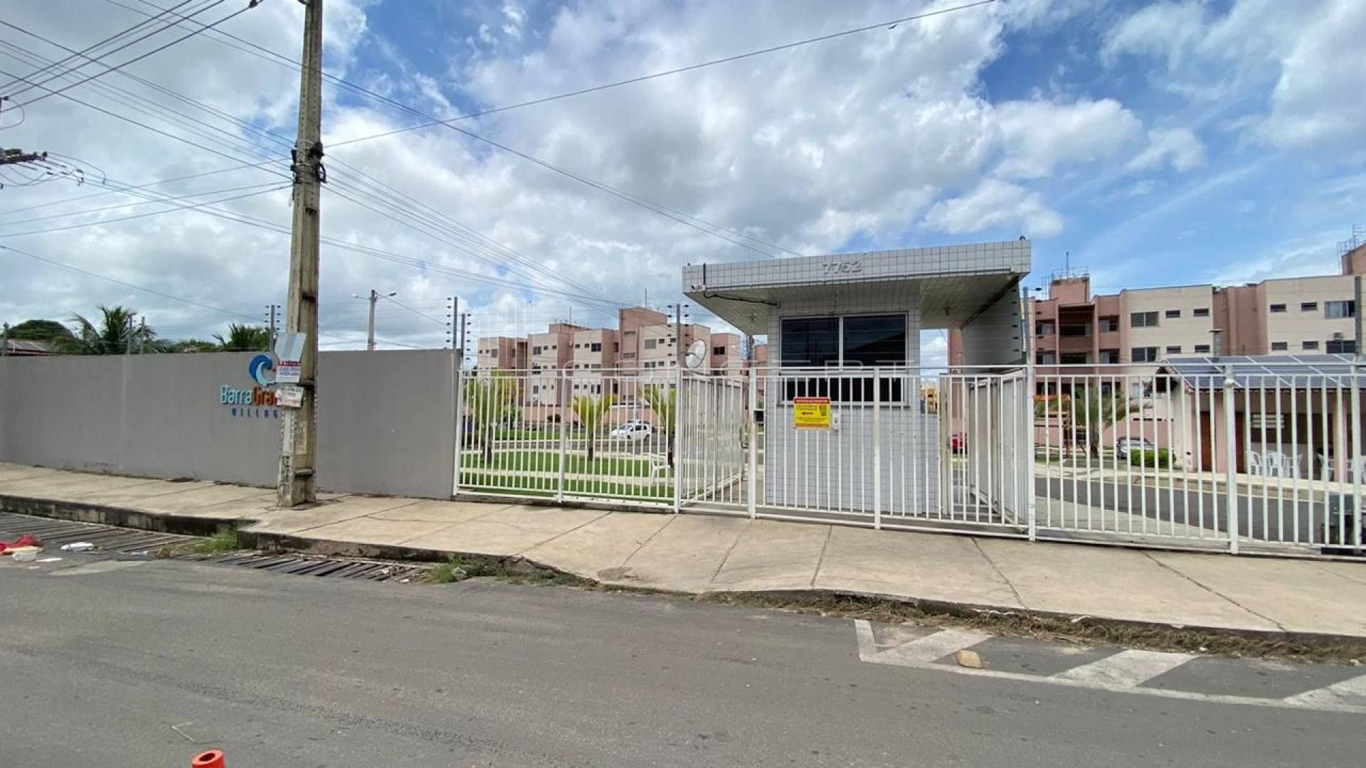 Apartamento no Condomínio Barra Grande Village no Grande Dirceu