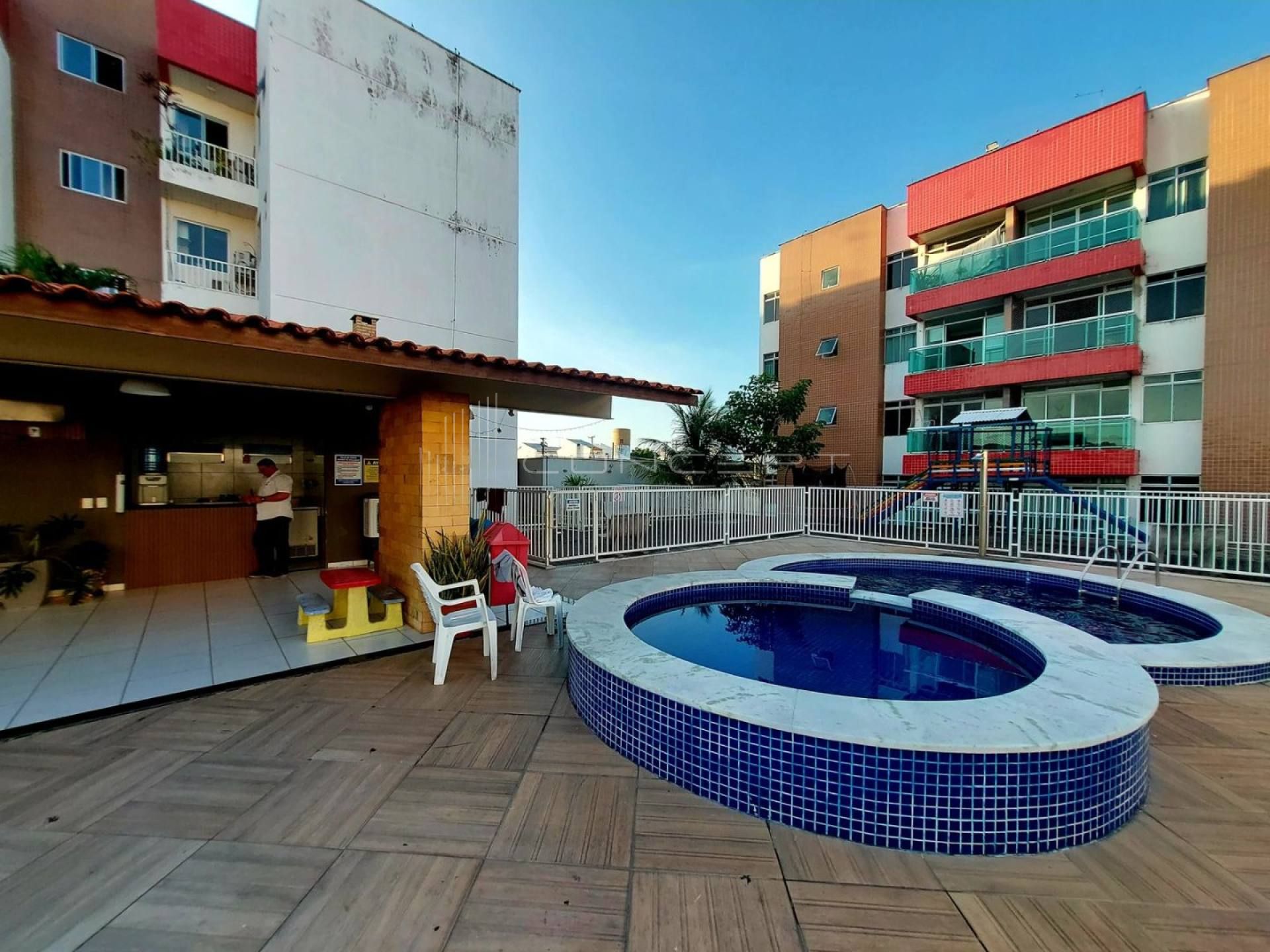 Apartamento de 85m² à venda no Continental Residence no Santa Lia