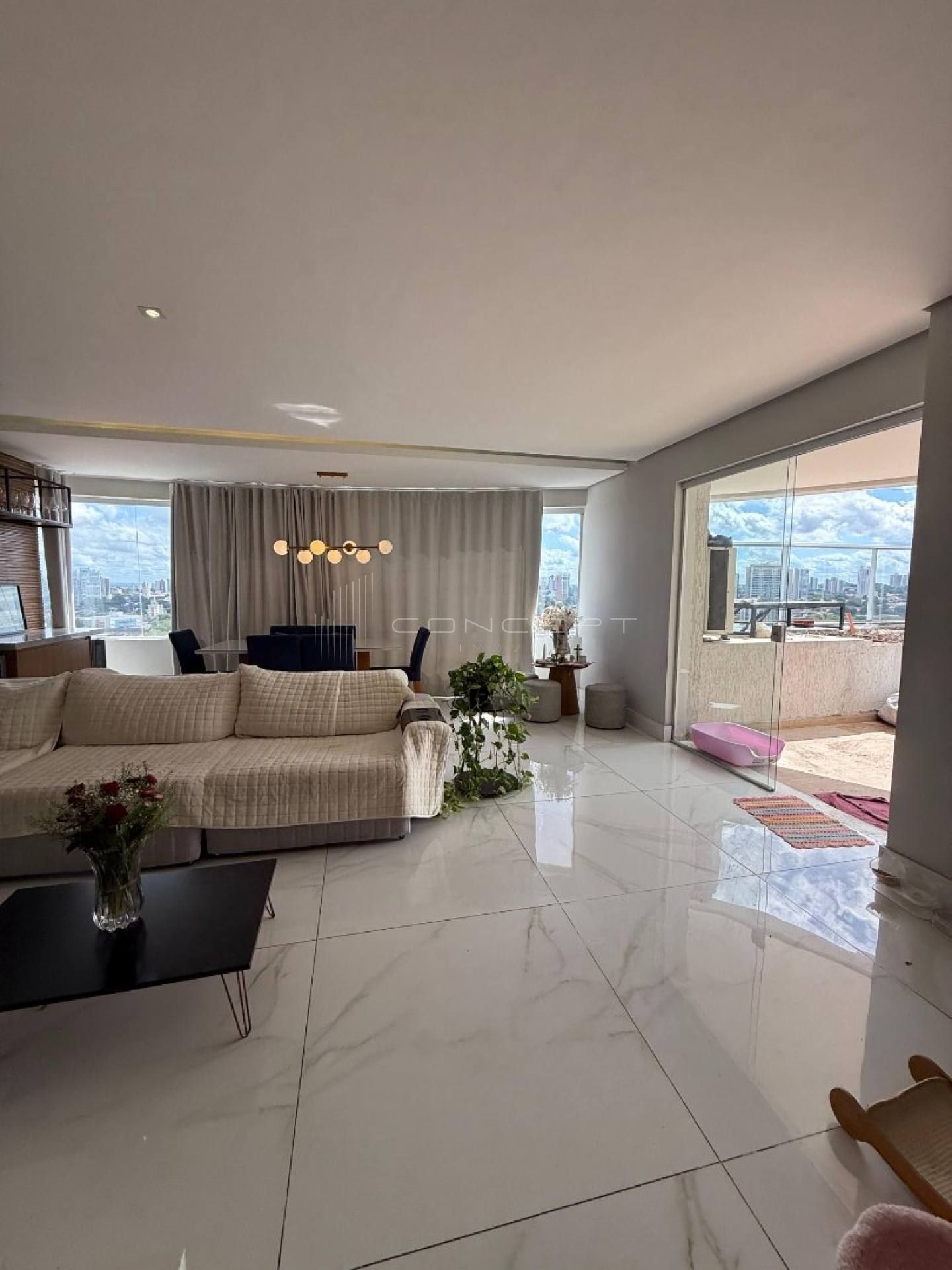 Cobertura de 139m² no Tropical Tower no Noivos