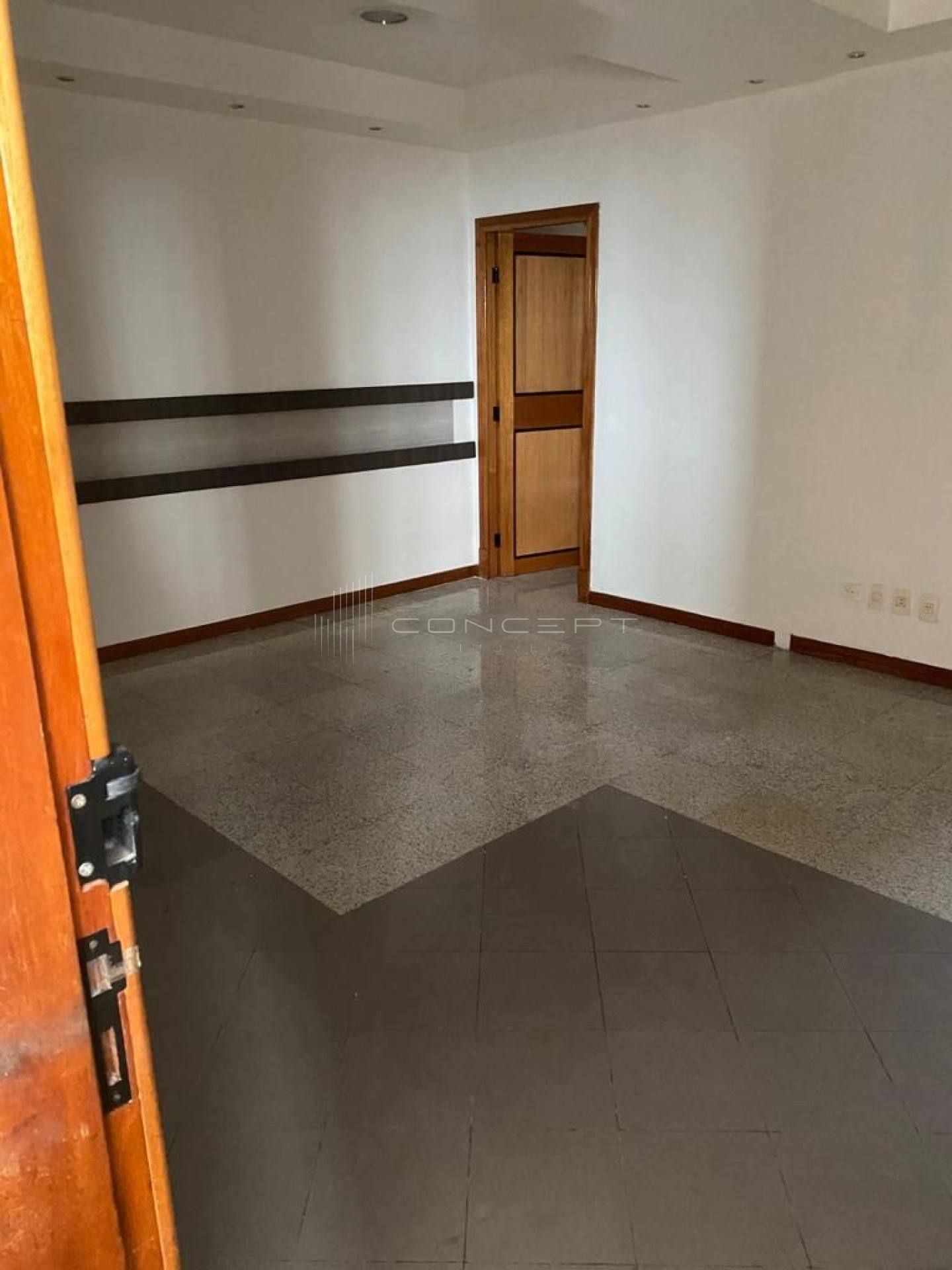 Salas Comerciais à Venda no Edifício Shecap – Estrutura ideal para profissionais da área da saúde