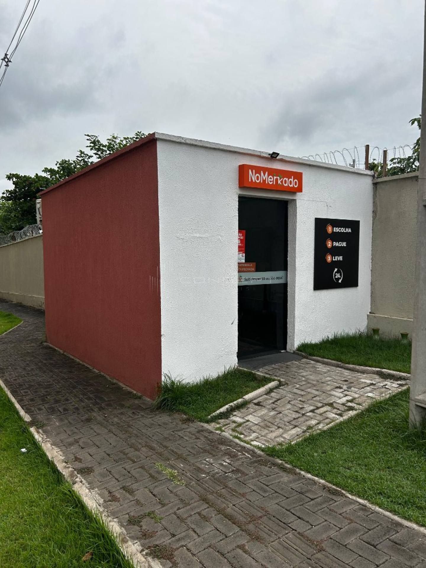 Apartamento de 3 quartos à venda próximo a Uninovafapi condomínio Parque das Flores