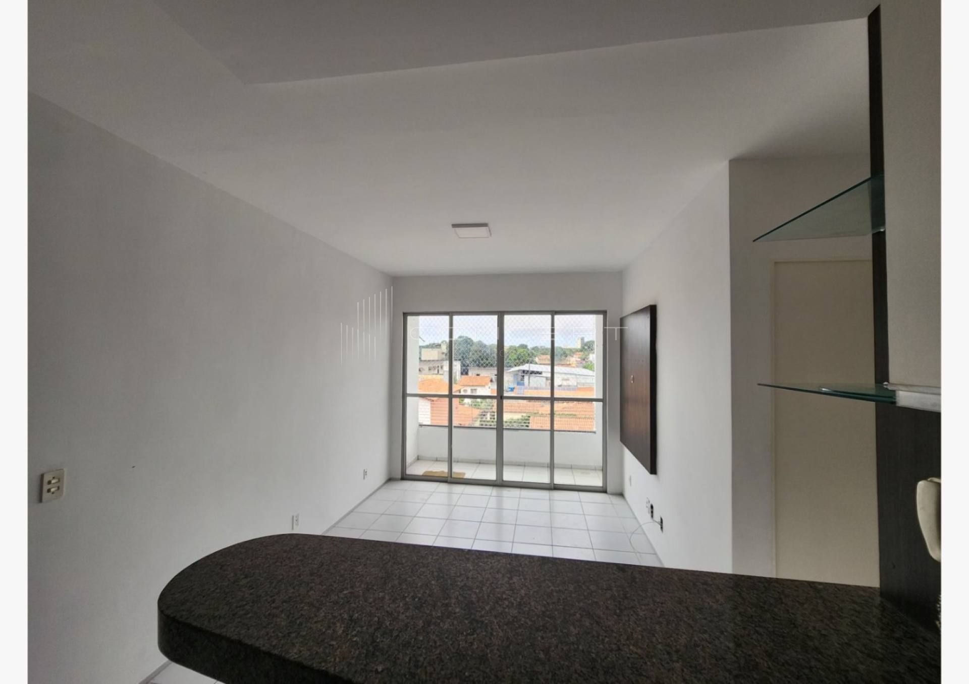 Apartamento de 3 quartos à venda no Afrânio Nunes no Porenquanto