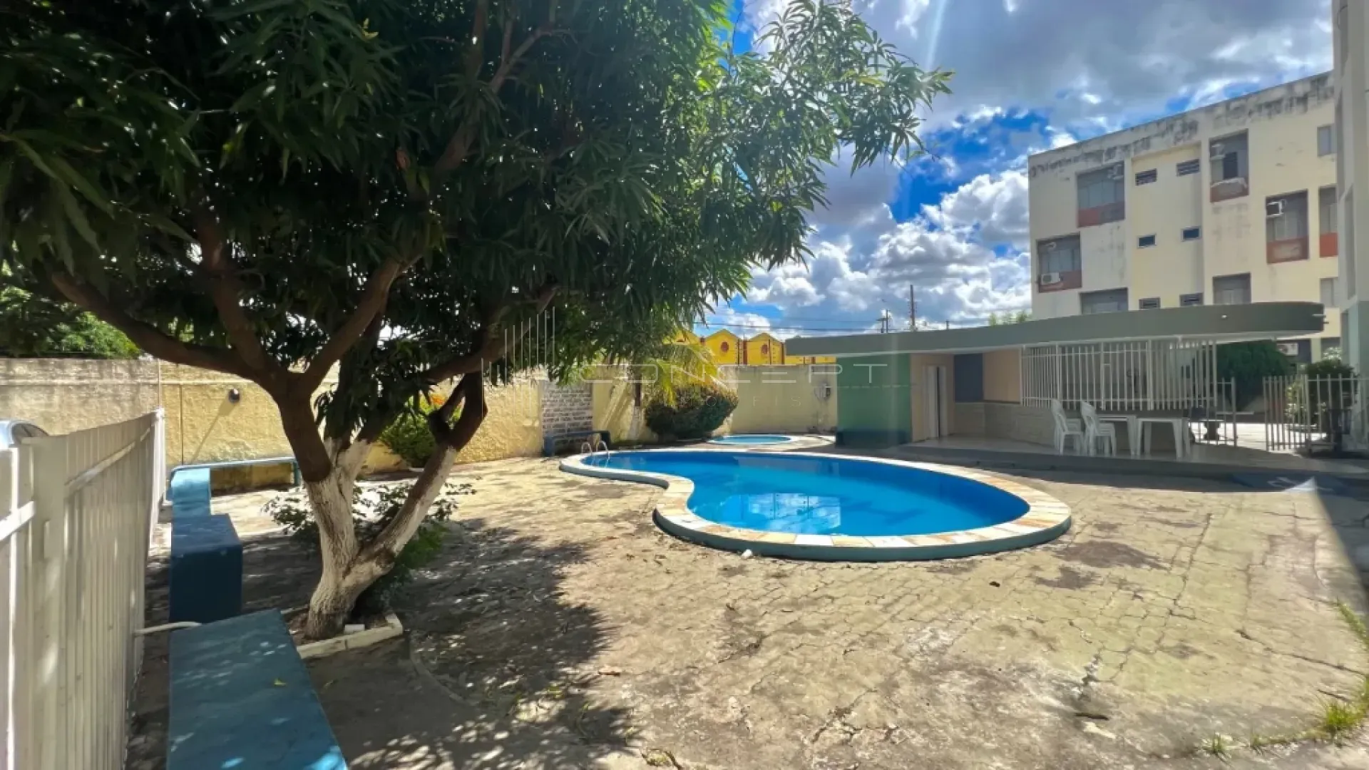 Apartamento de 100m² à venda no condomínio Hebrom na Macaúba