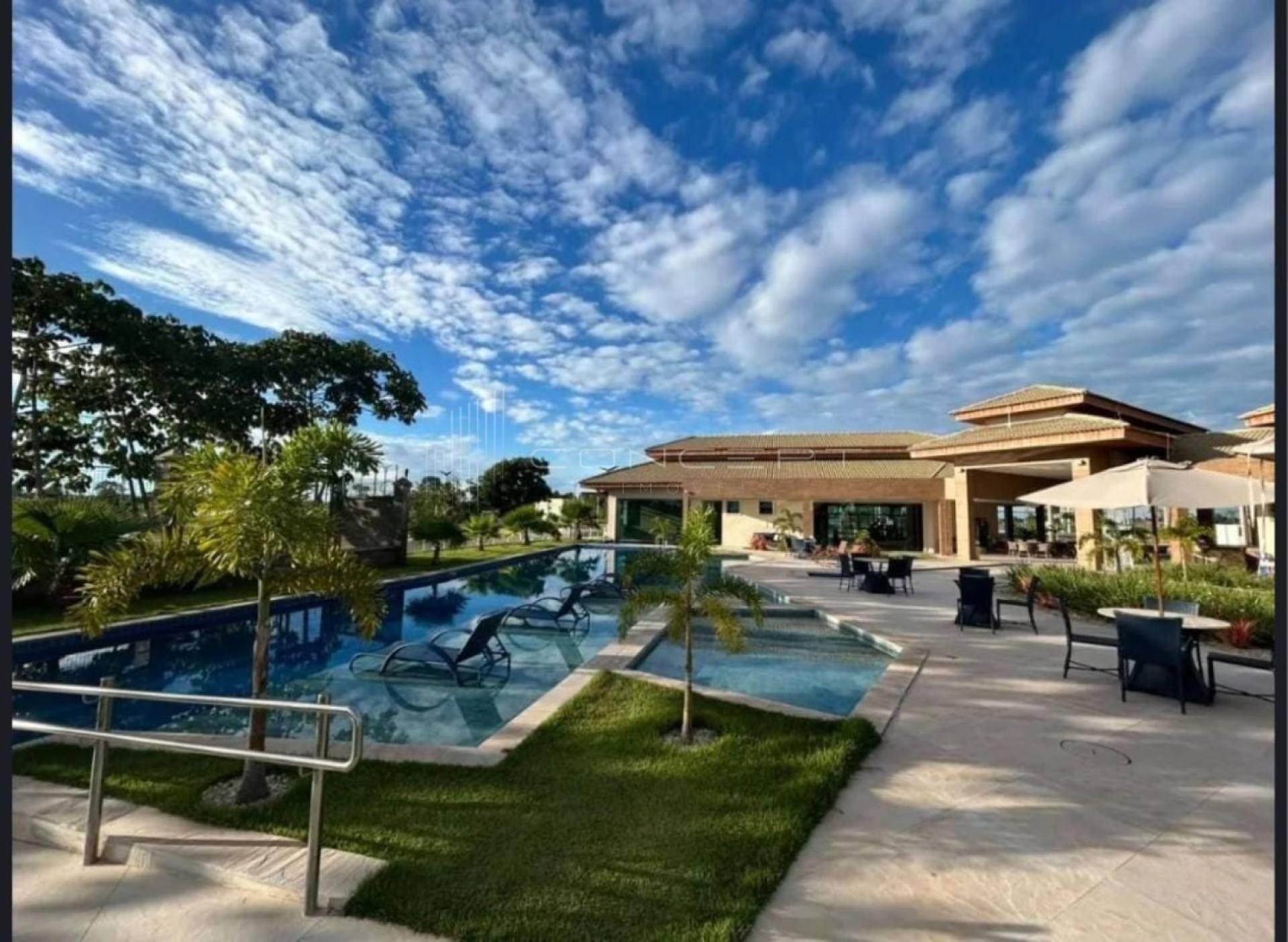 Lotes à venda no Condomínio Petrópolis