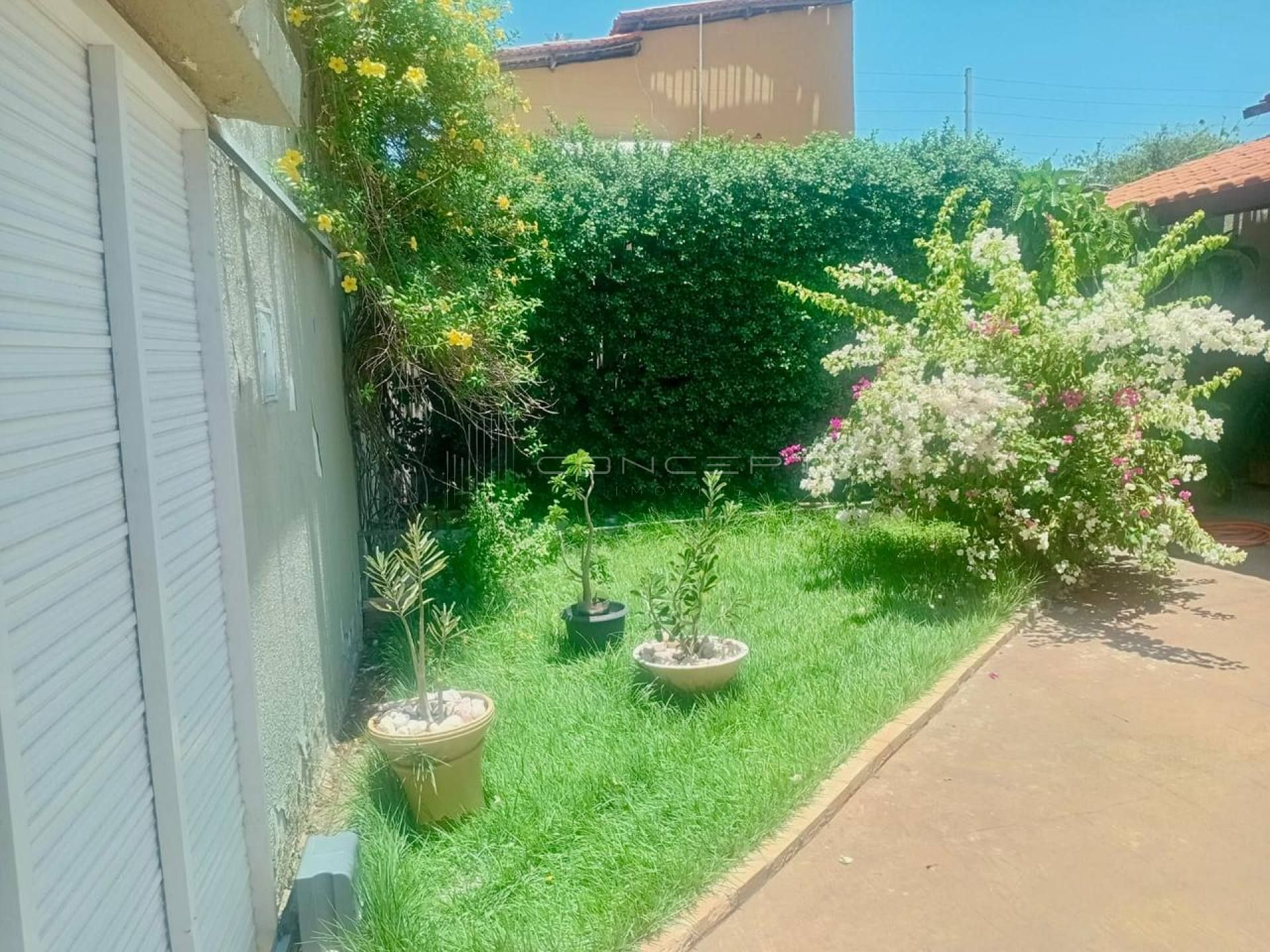 Casa térrea de 3 quartos à venda no Real Copagri