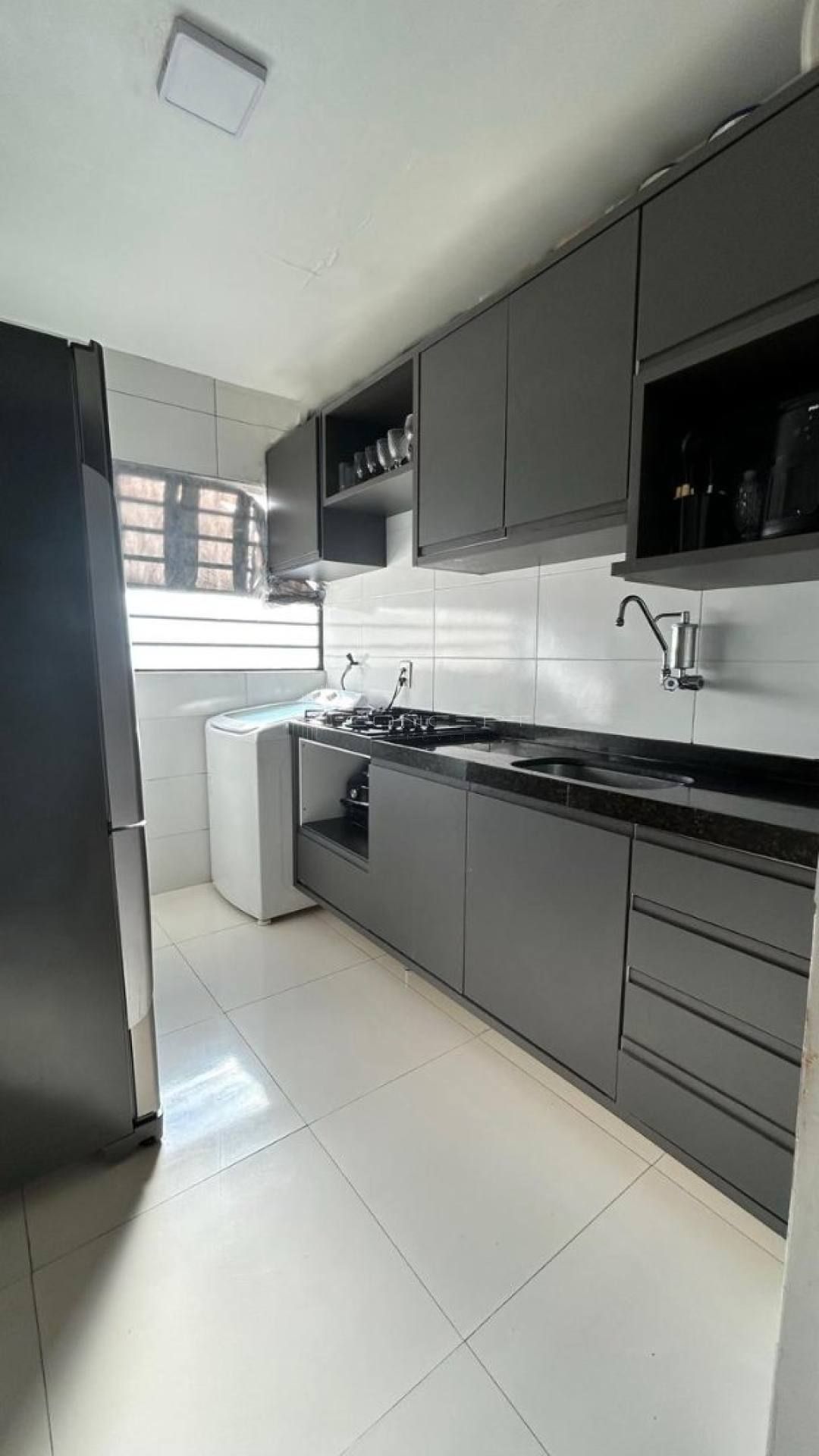 Apartamento com 3 quartos à no condomínio Montserrat no Aeroporto