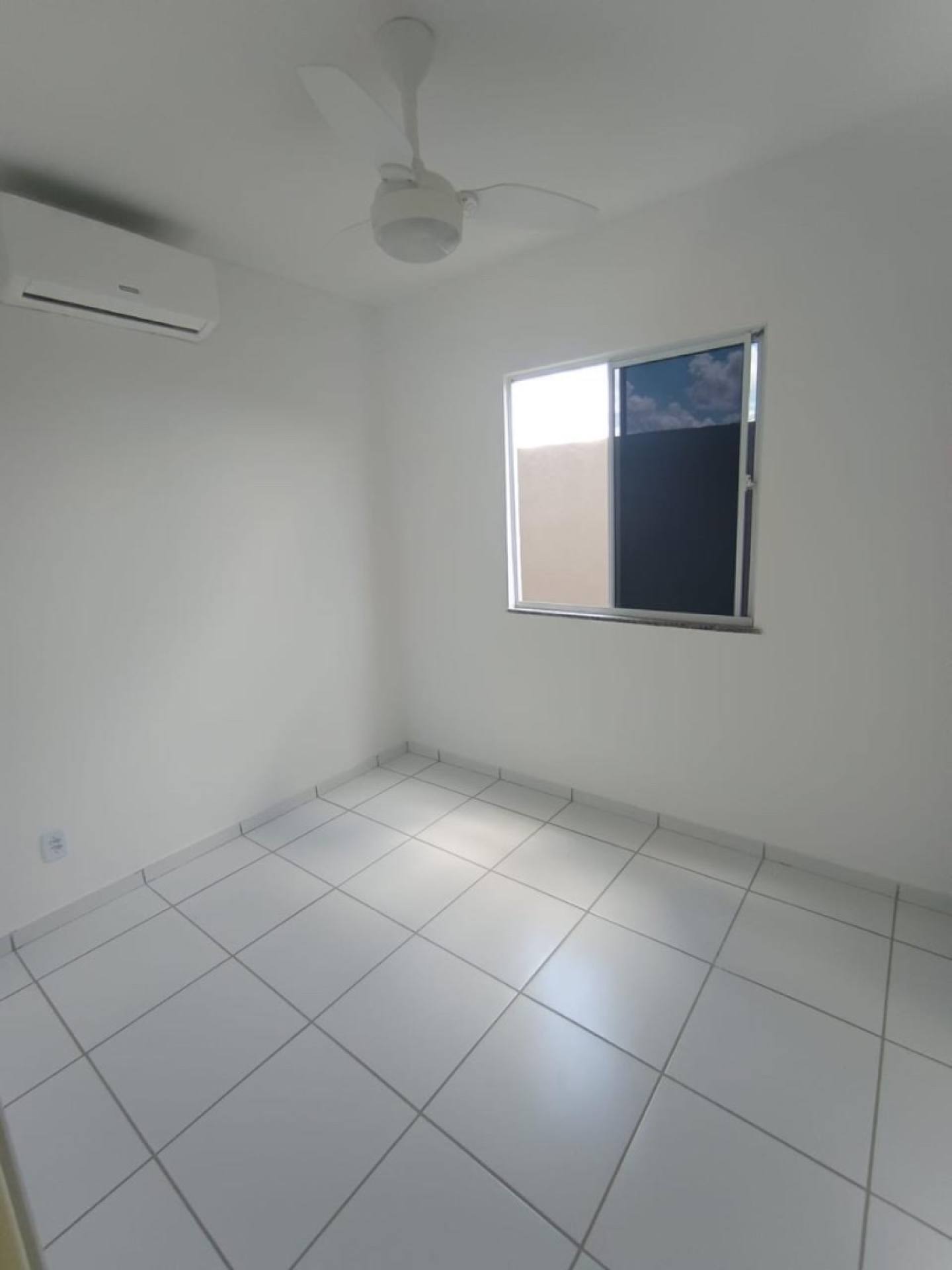 Apartamento no Bairro Bela Vista no Condomínio Barra Sul Village