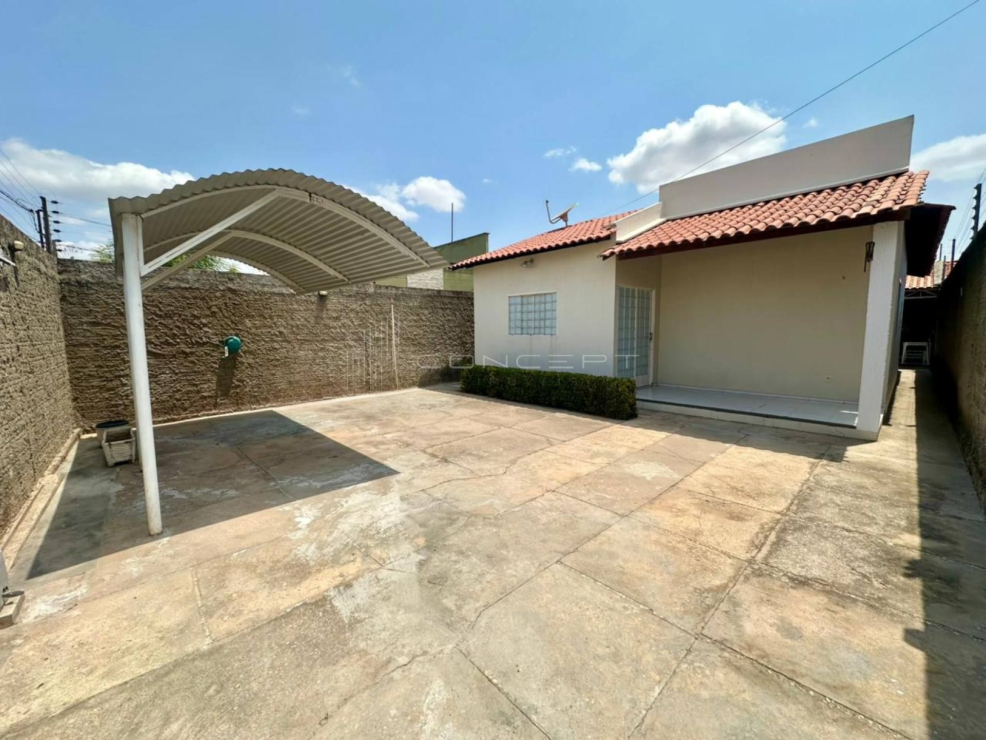 Casa com 3 quartos sendo 1 suite em Timon