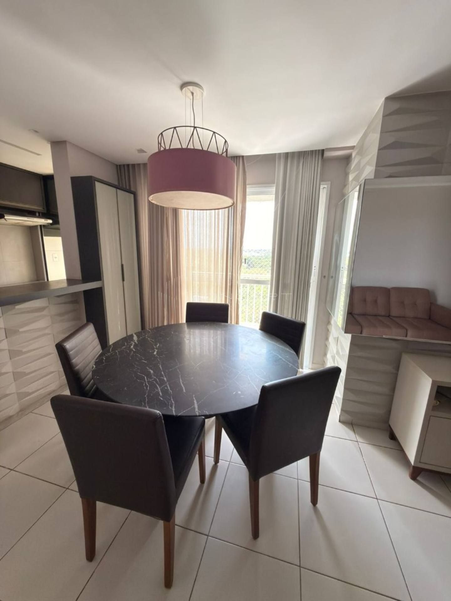 Apartamento no condomínio like com 3 quartos, sendo 1 suíte!