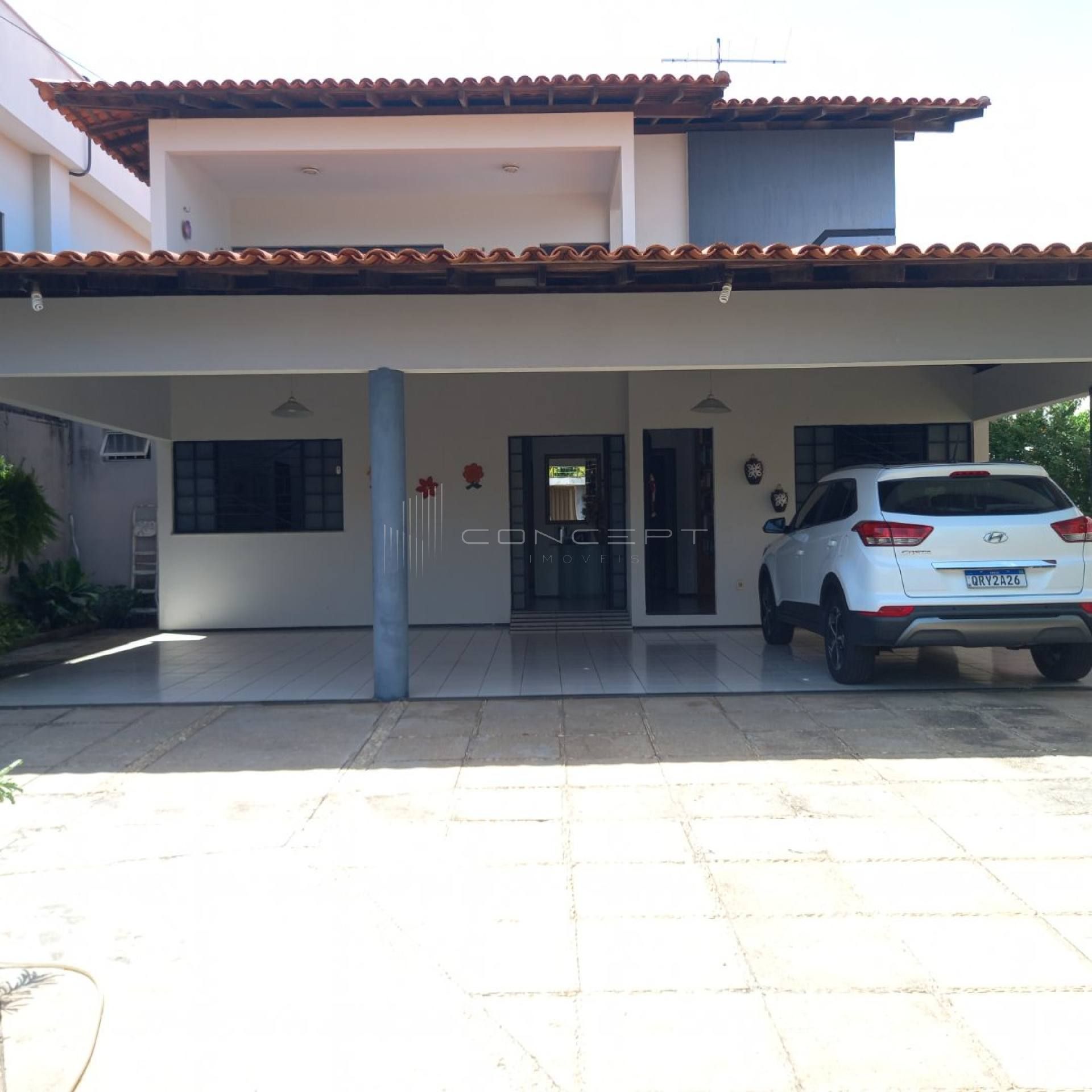 Casa Duplex no Ininga, Zona Leste, com 5 quartos e garagem para até 07 carros.