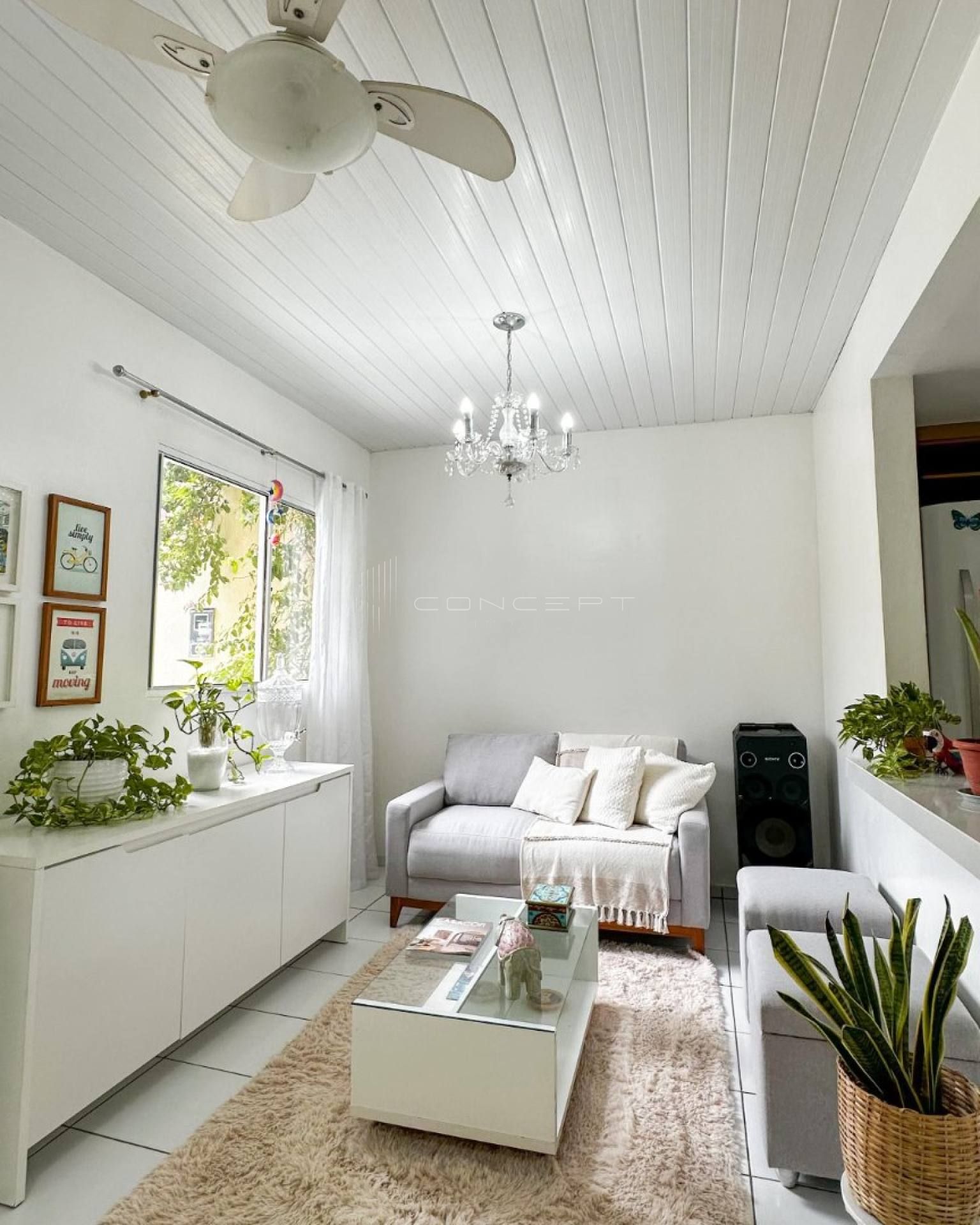 Casa Duplex no bairro Uruguai no condomínio Jardim Damasco