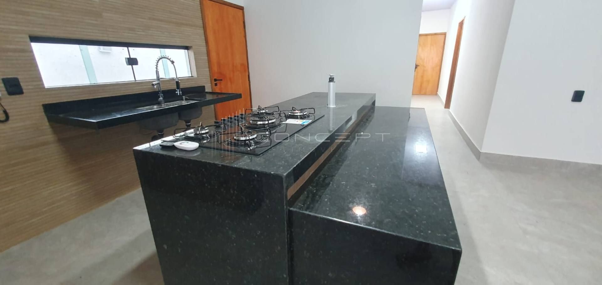 Casa térrea no bairro Uruguai