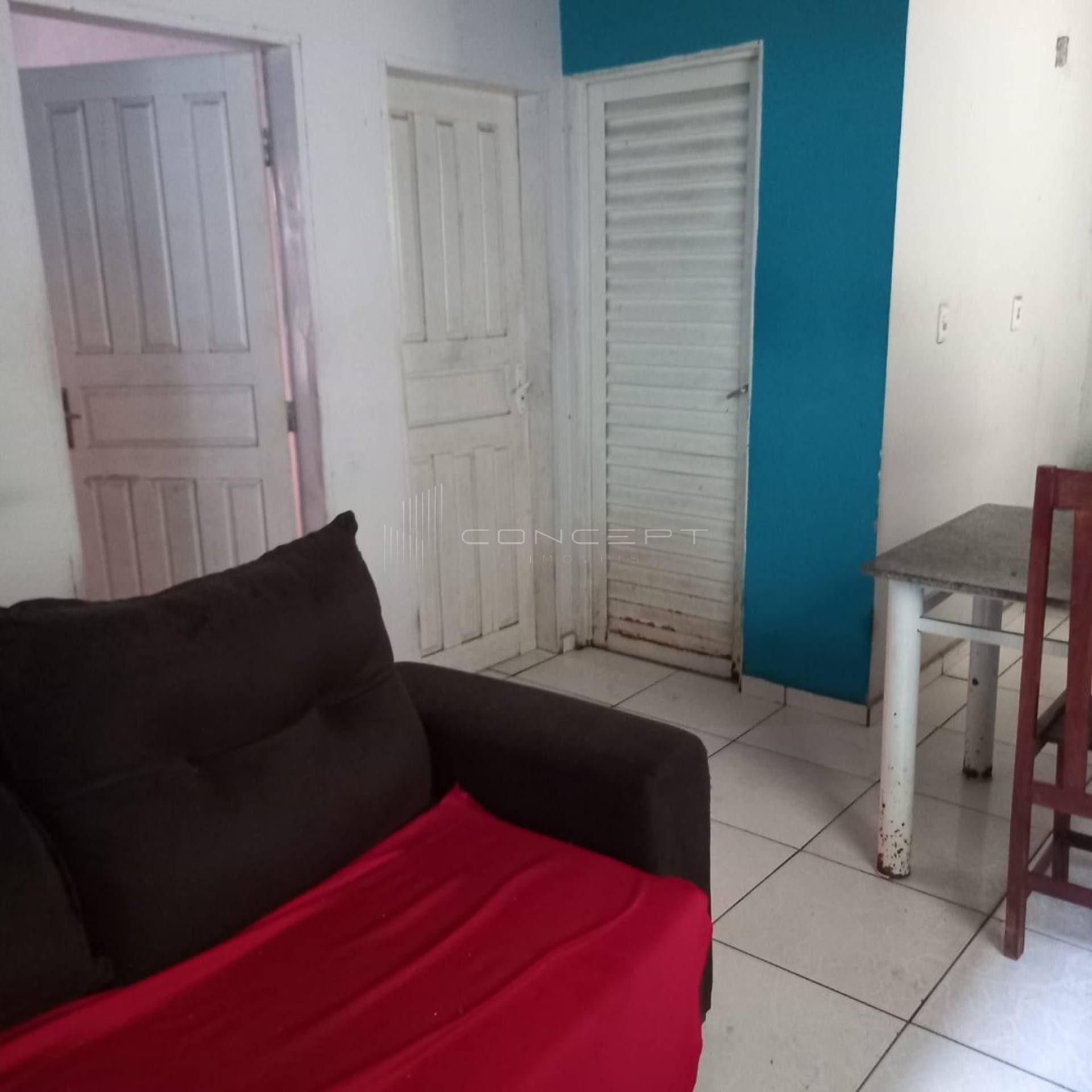 Casa Térrea no bairro Parque Piauí - 4 quartos