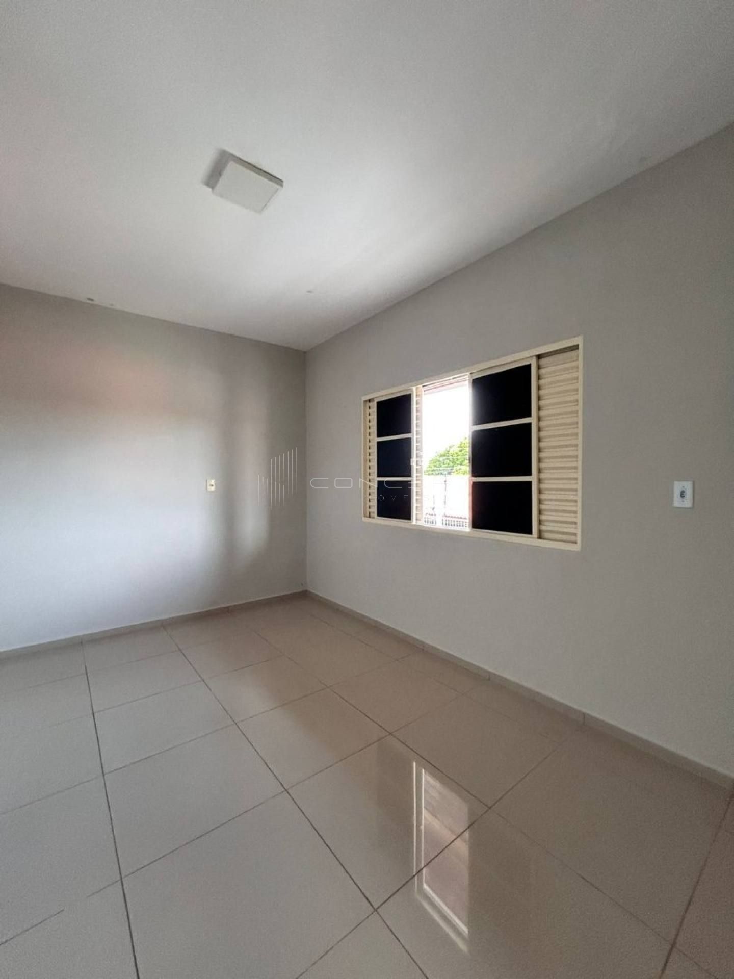 Casa Duplex no bairro SACI - 4 quartos