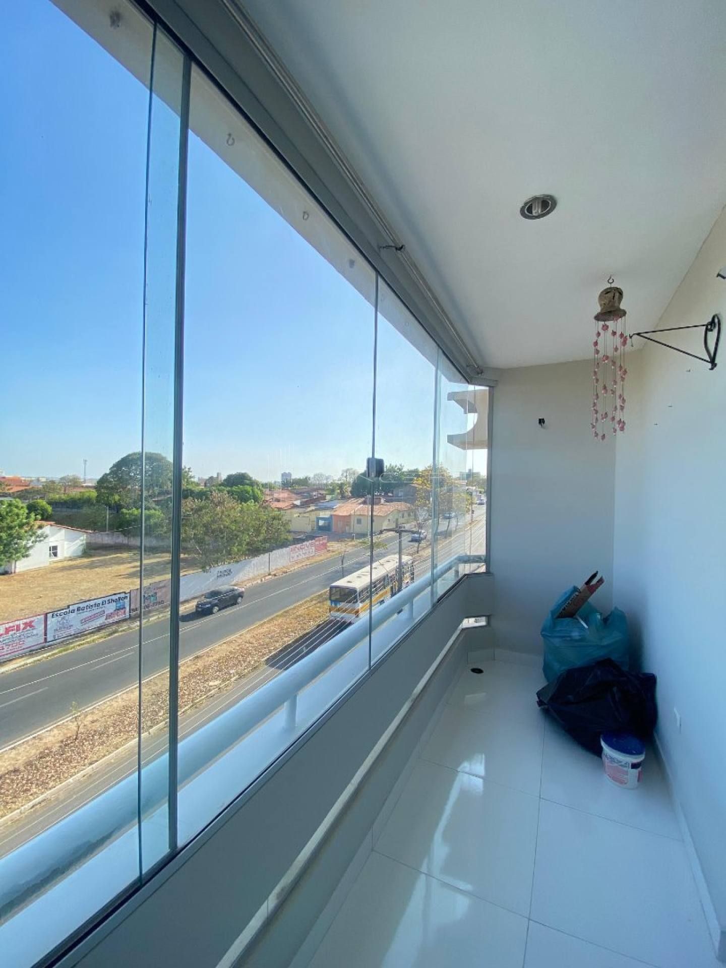 Apartamento no bairro Morada do Sol no Edifício França