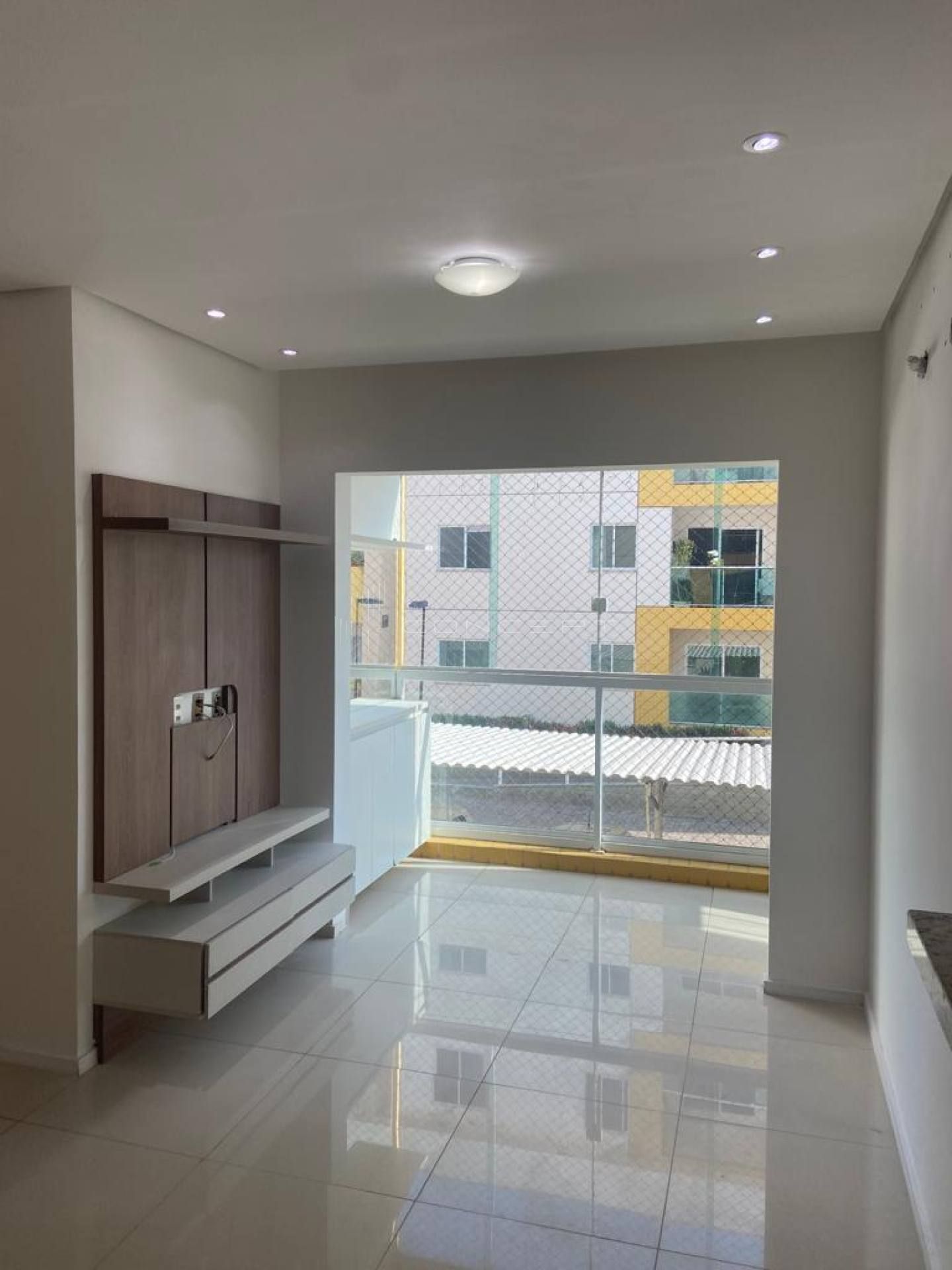 Apartamento no Bairro Morros no Condomínio Califórnia Home Club - 3 quartos