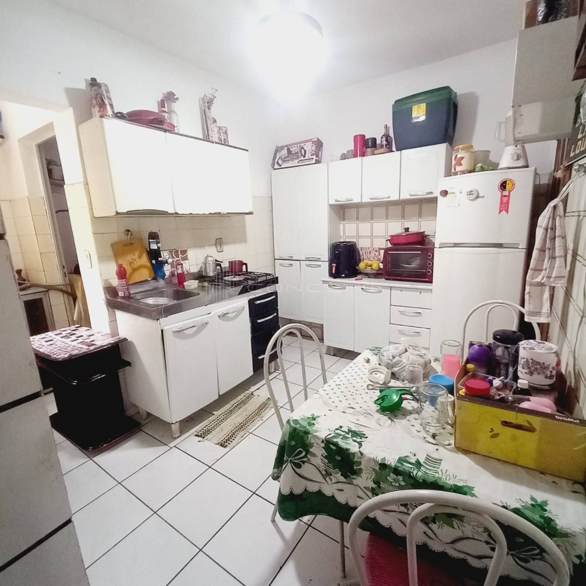 Apartamento no Bairro Horto no Condomínio Village Jockey - 03 quartos