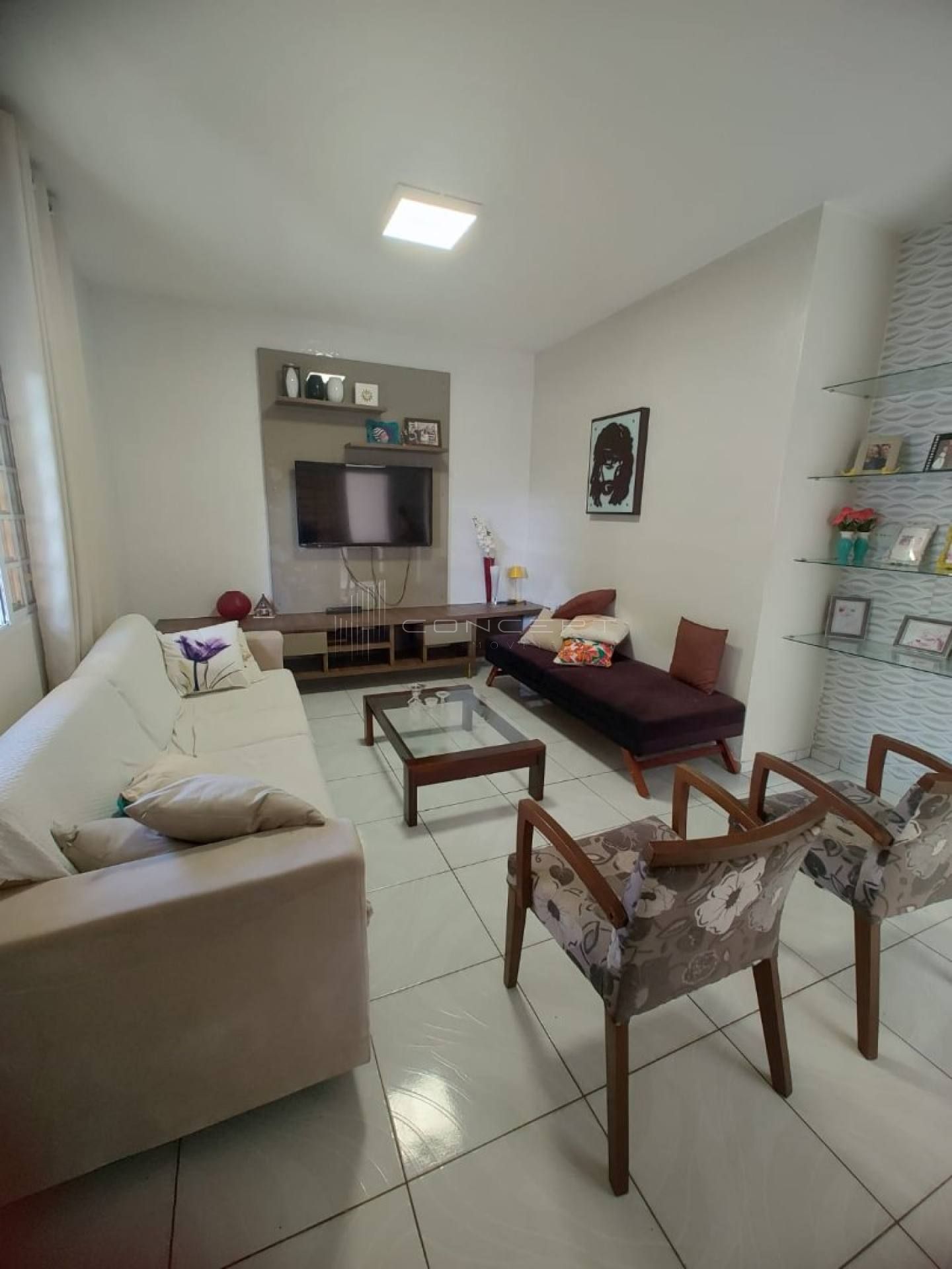 CASA TERREA BAIRRO SÃO CRISTOVÃO C/ 03 QTOS 
