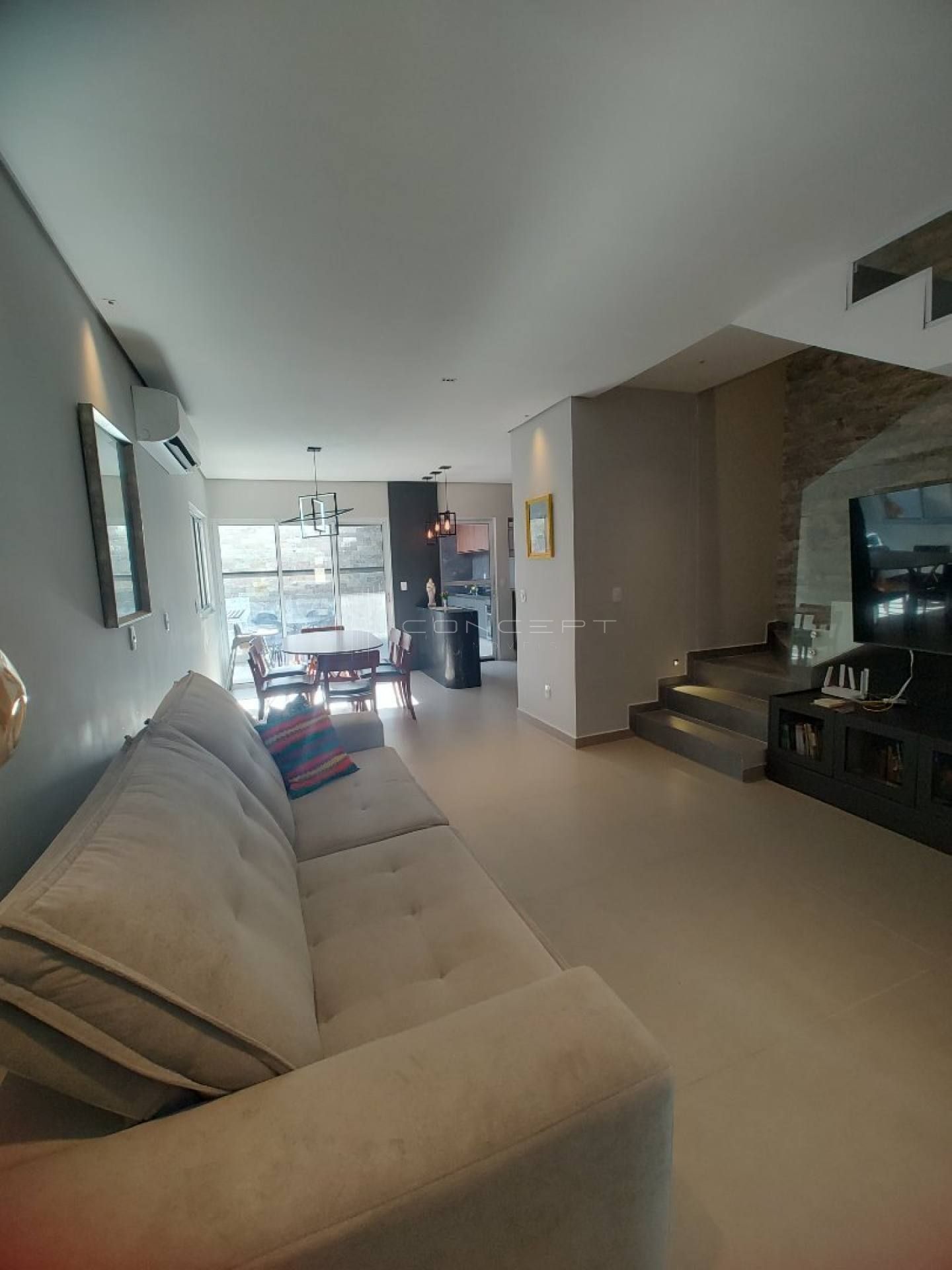 CASA DUPLEX ZONA LESTE CONDOMINIO ROYAL VILLE