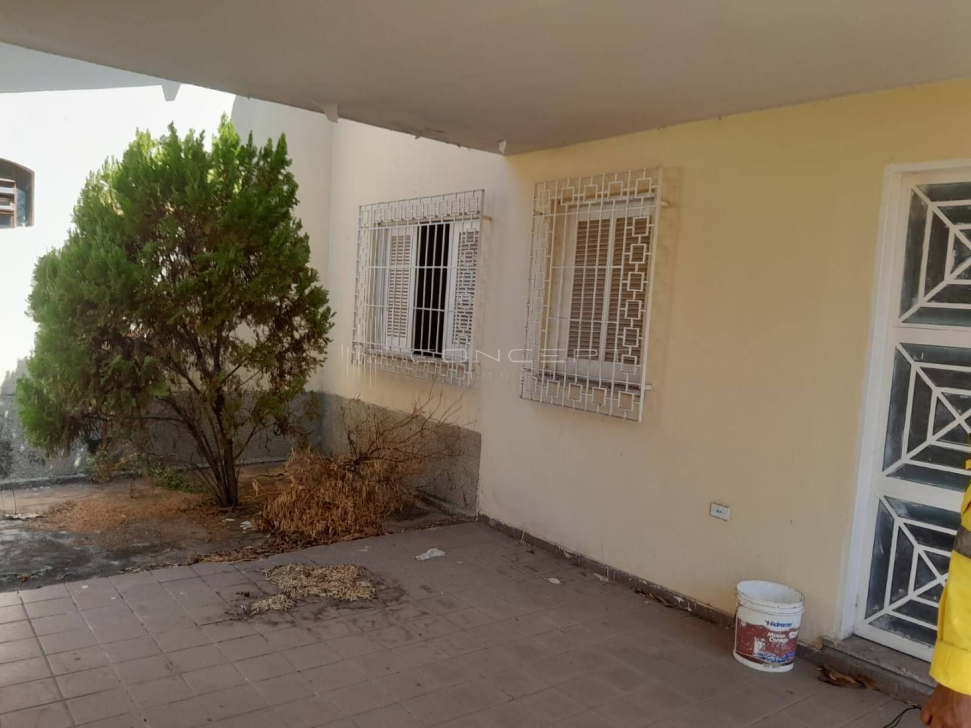 Próxima ao Colégio Pro Campus, no bairro Centro