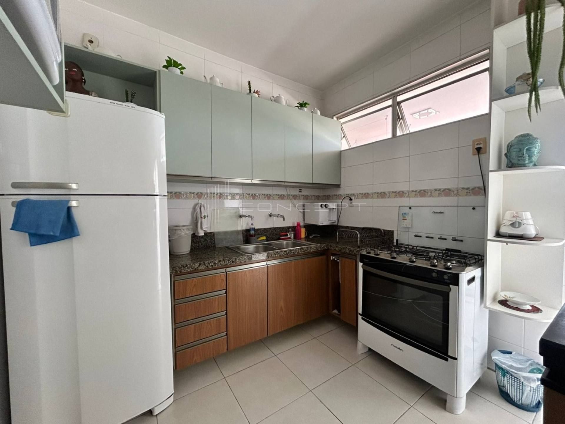 Apartamento no Ed. Palomo na Av. Kennedy no 4 quartos e suítes Bairro São Cristóvão