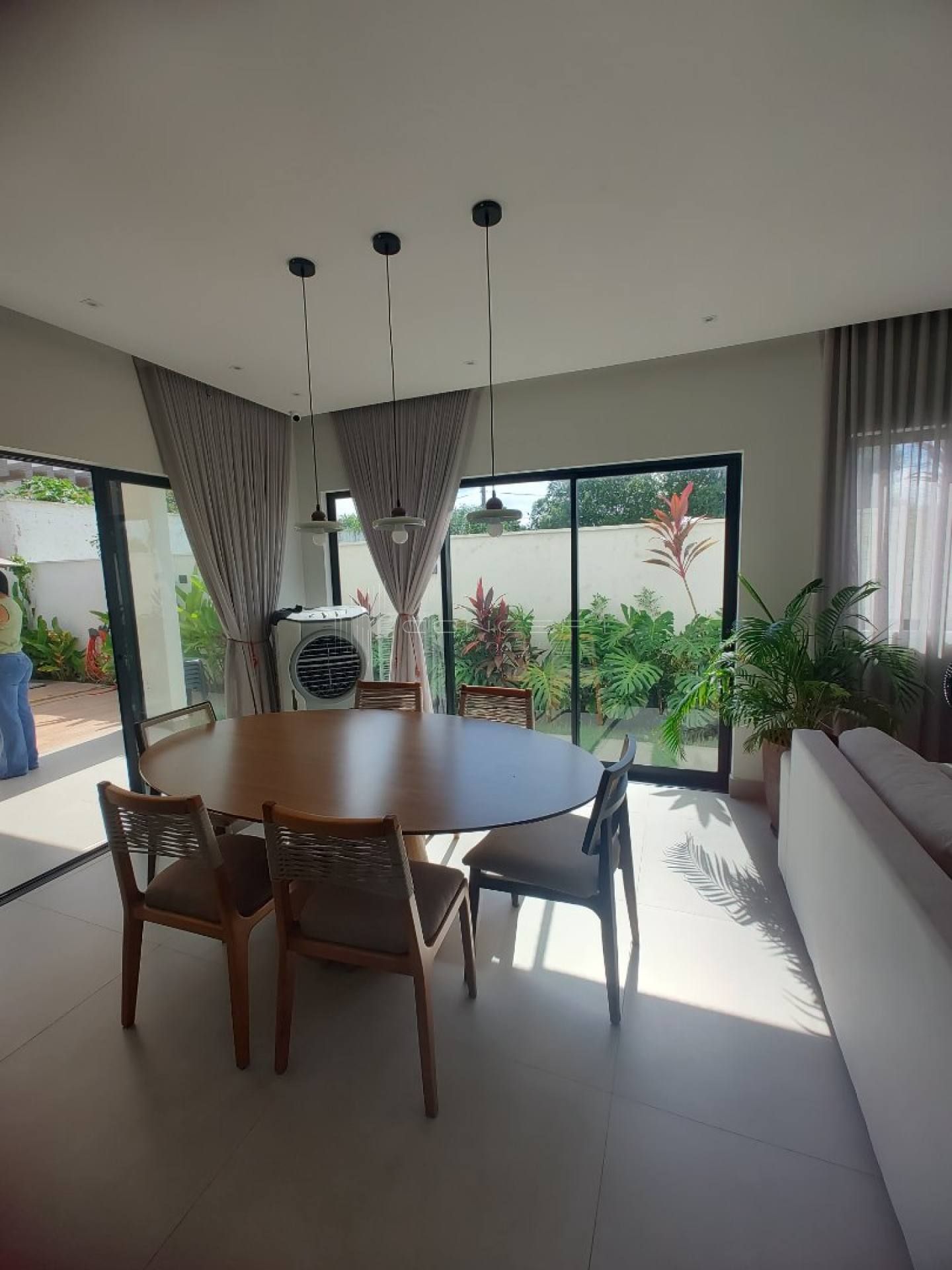 CASA DUPLEX ZONA LESTE CONDOMINIO TERRAS ALPHAVILLE