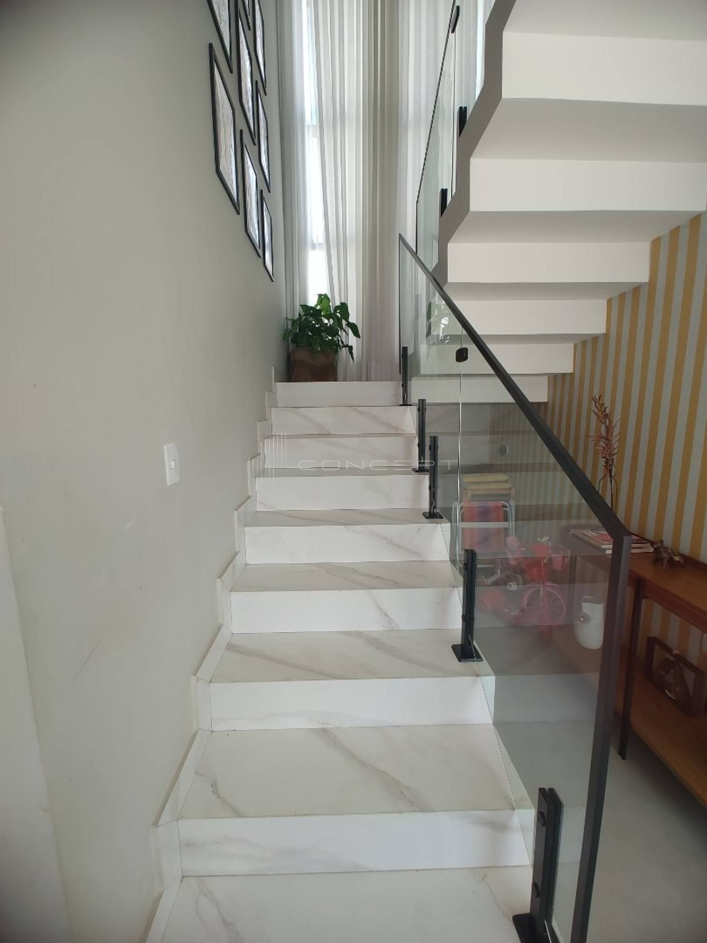 CASA DUPLEX ZONA LESTE CONDOMINIO TERRAS ALPHAVILLE