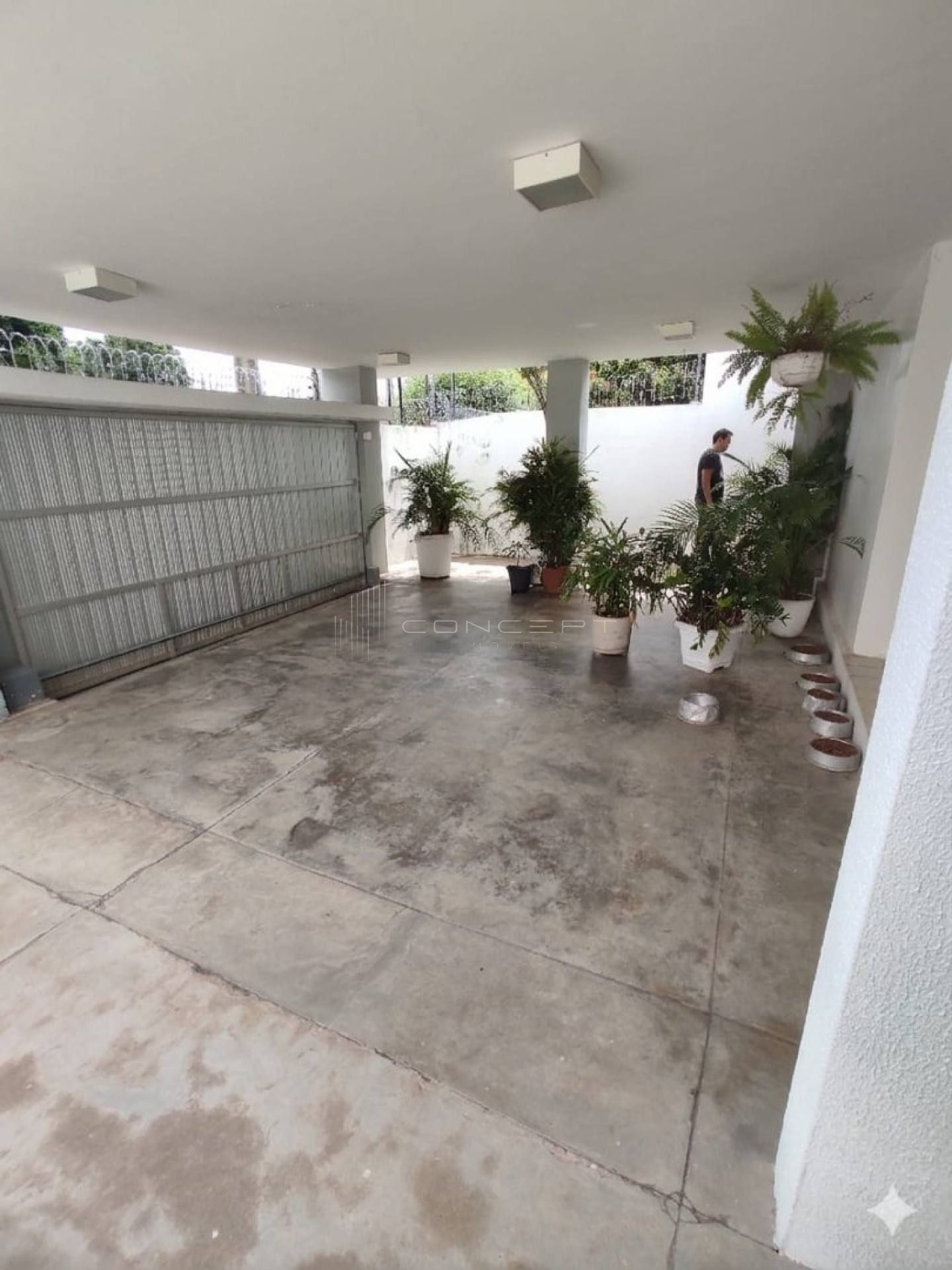 Casa Solta no Bairro Marquês - 03 Quartos
