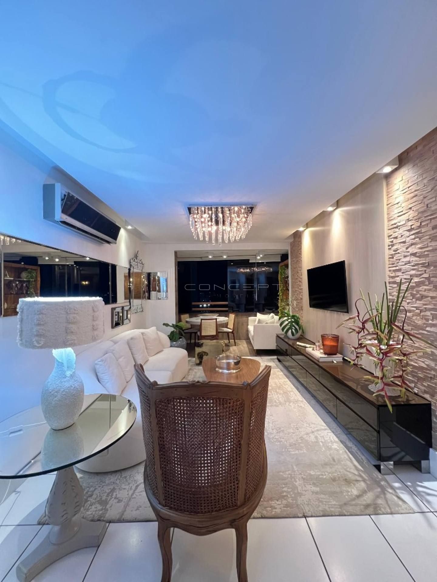 APARTAMENTO ZONA LESTE EDIFICIO LUIS FACCHINETTI