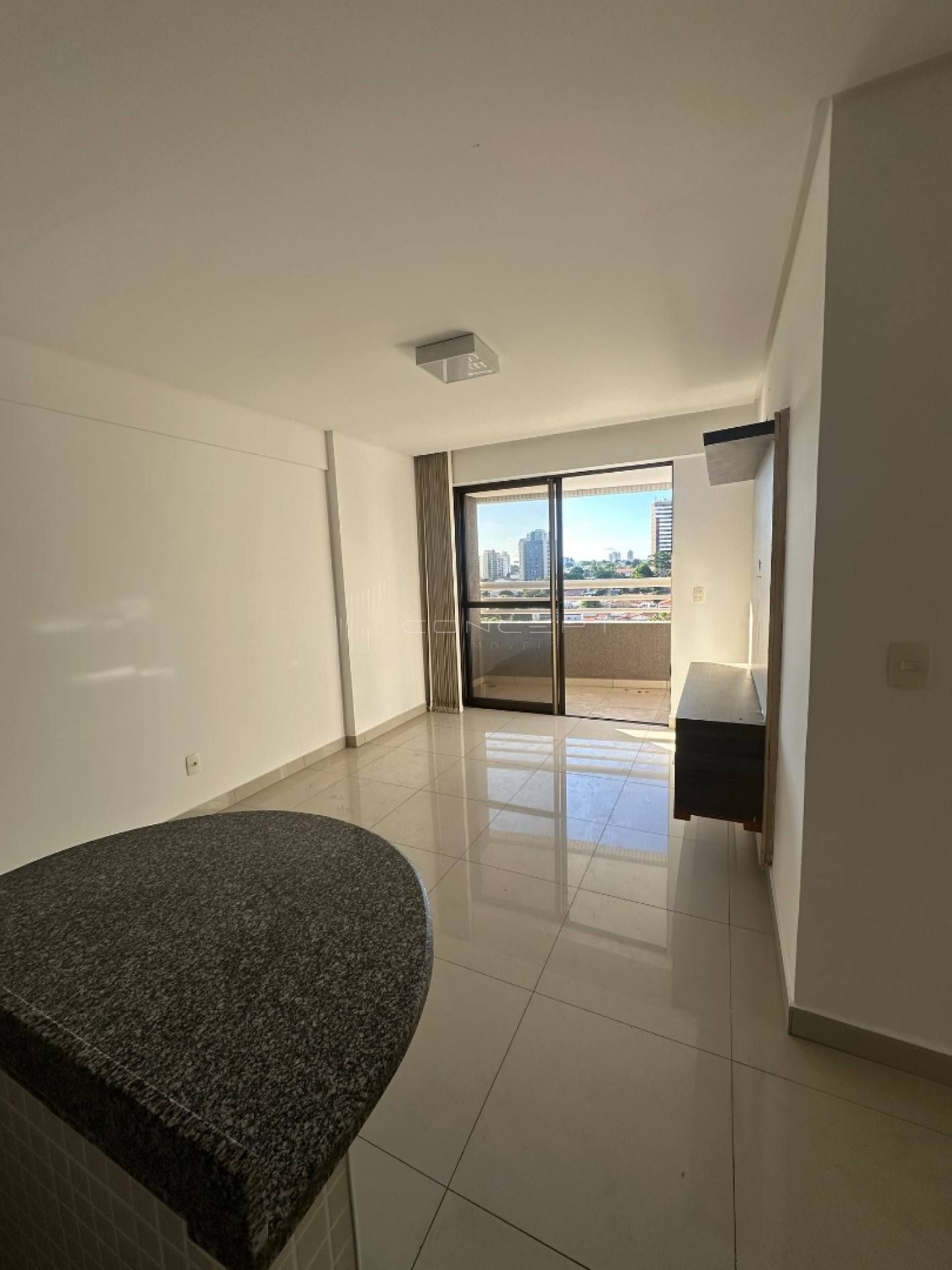 Flat no Bairro Jóquei no Edifício The Residence Tower