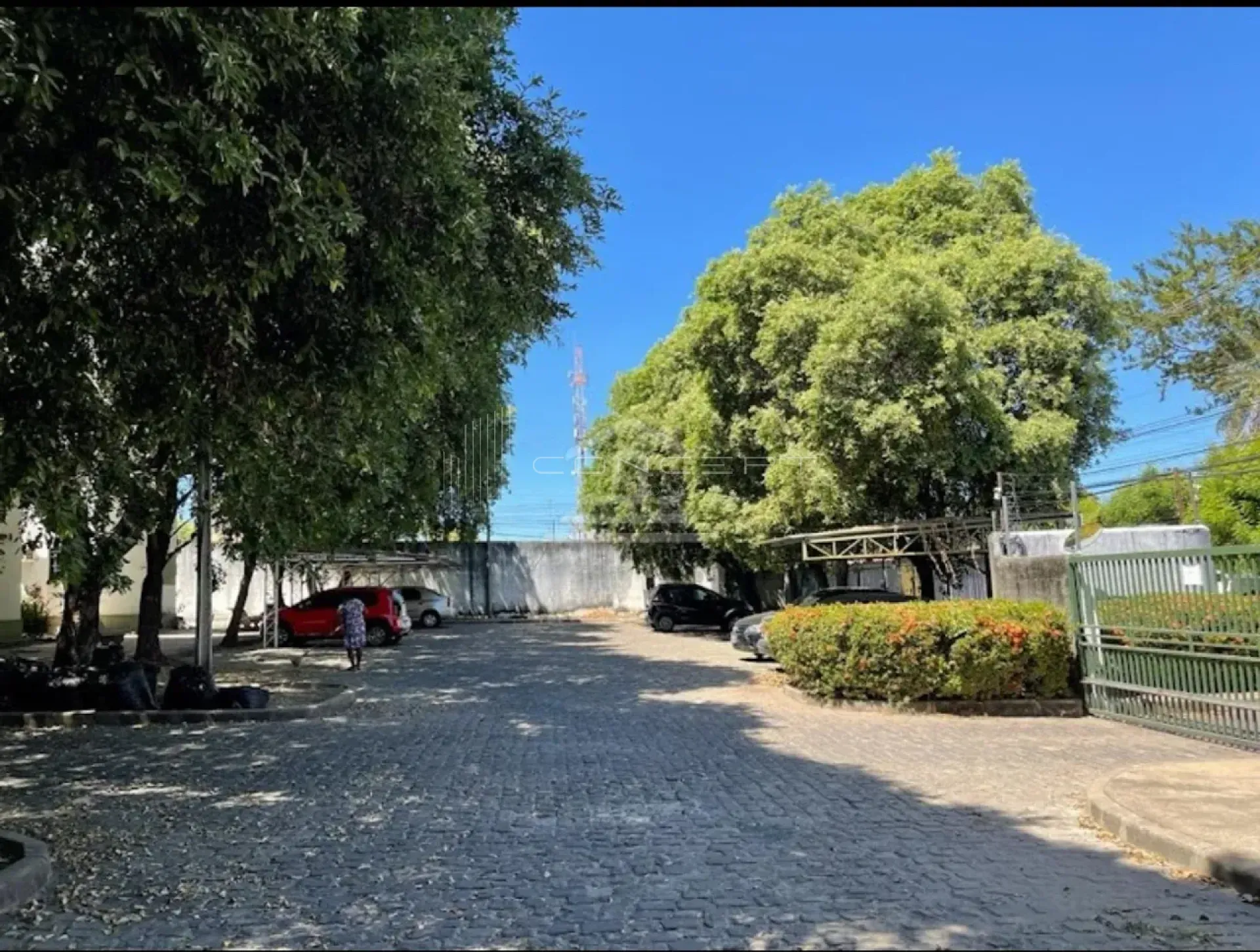 Apartamento na Zona Sul no Condomínio Milton Brandão - 2 quartos