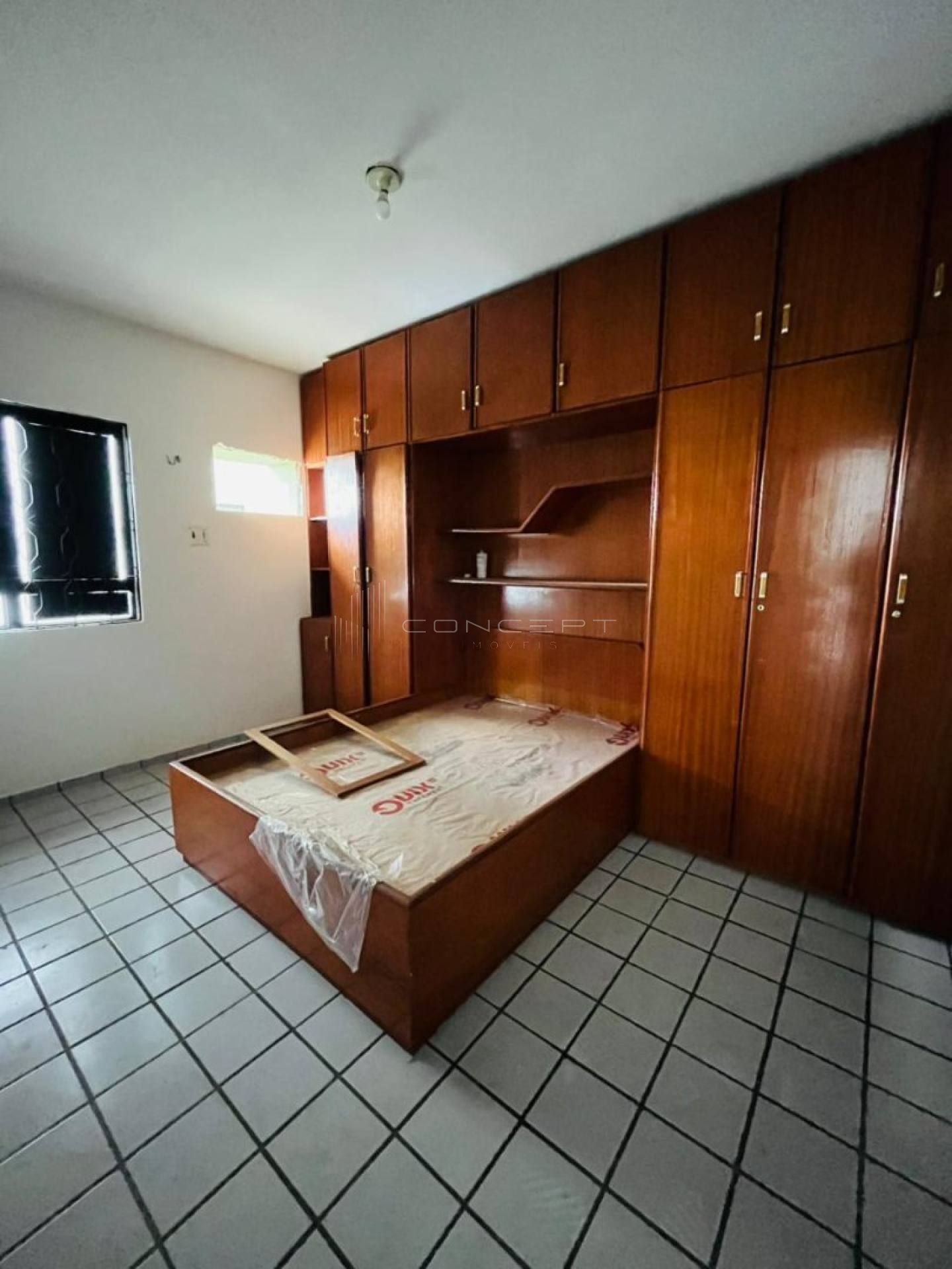 Apartamento no Bairro Cristo Rei no Condomínio Portal do Cristo Rei - 03 Quartos