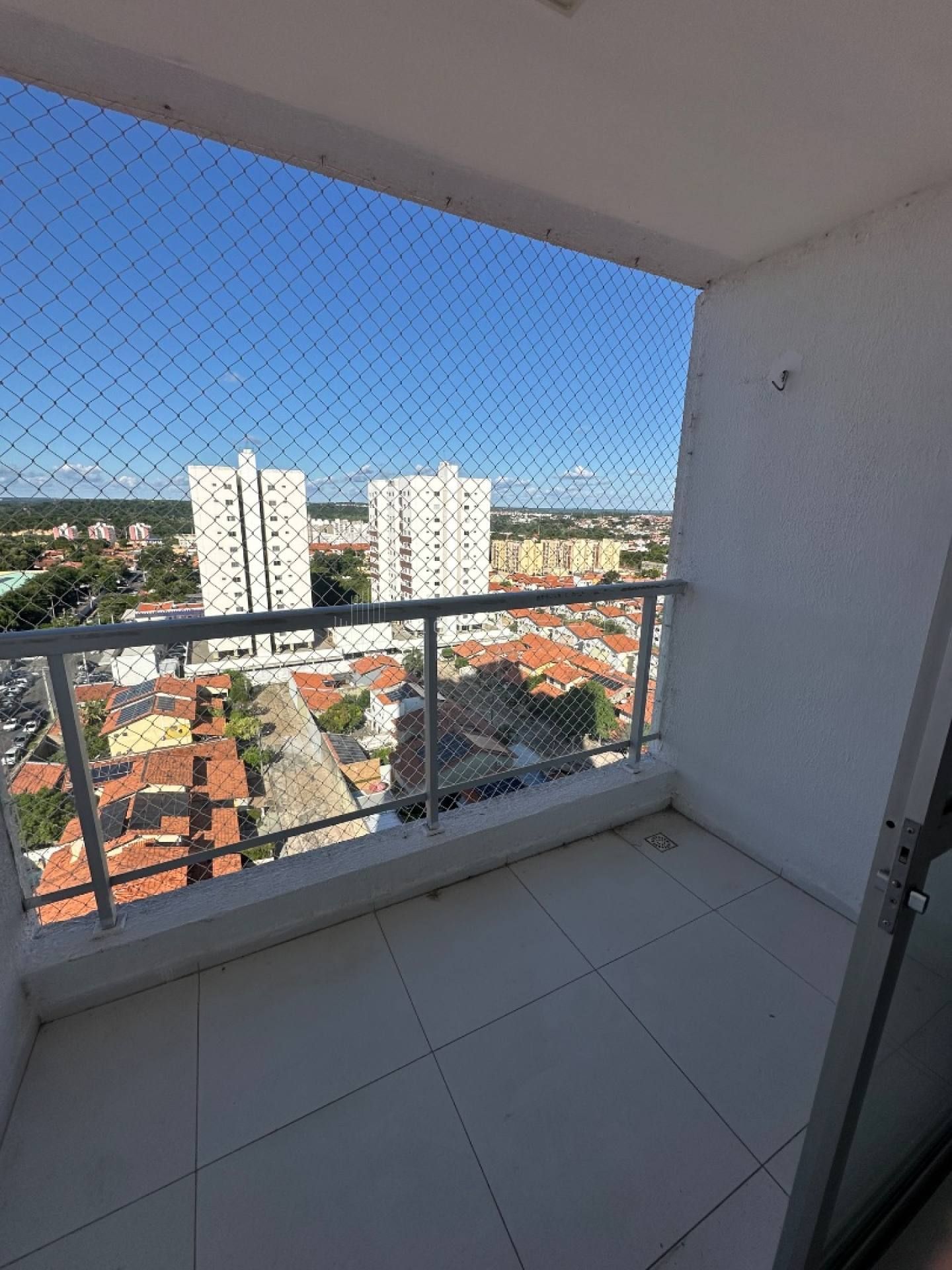 Apartamento no Bairro Uruguai no Edifício Punta Del Leste
