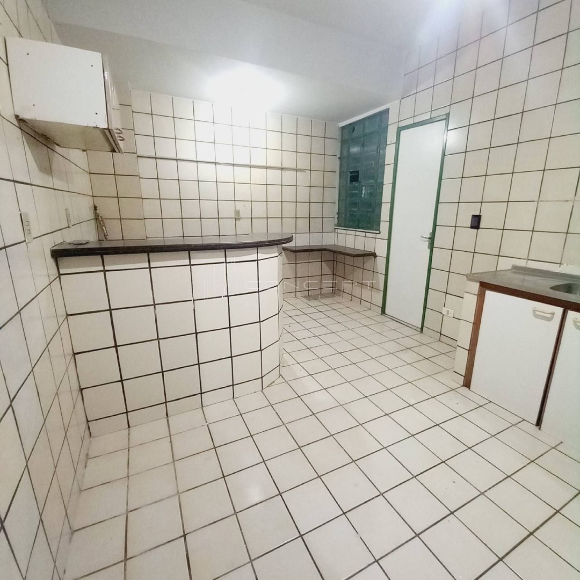 APARTAMENTO NA ZONA LESTE COND. SANTA MARTA