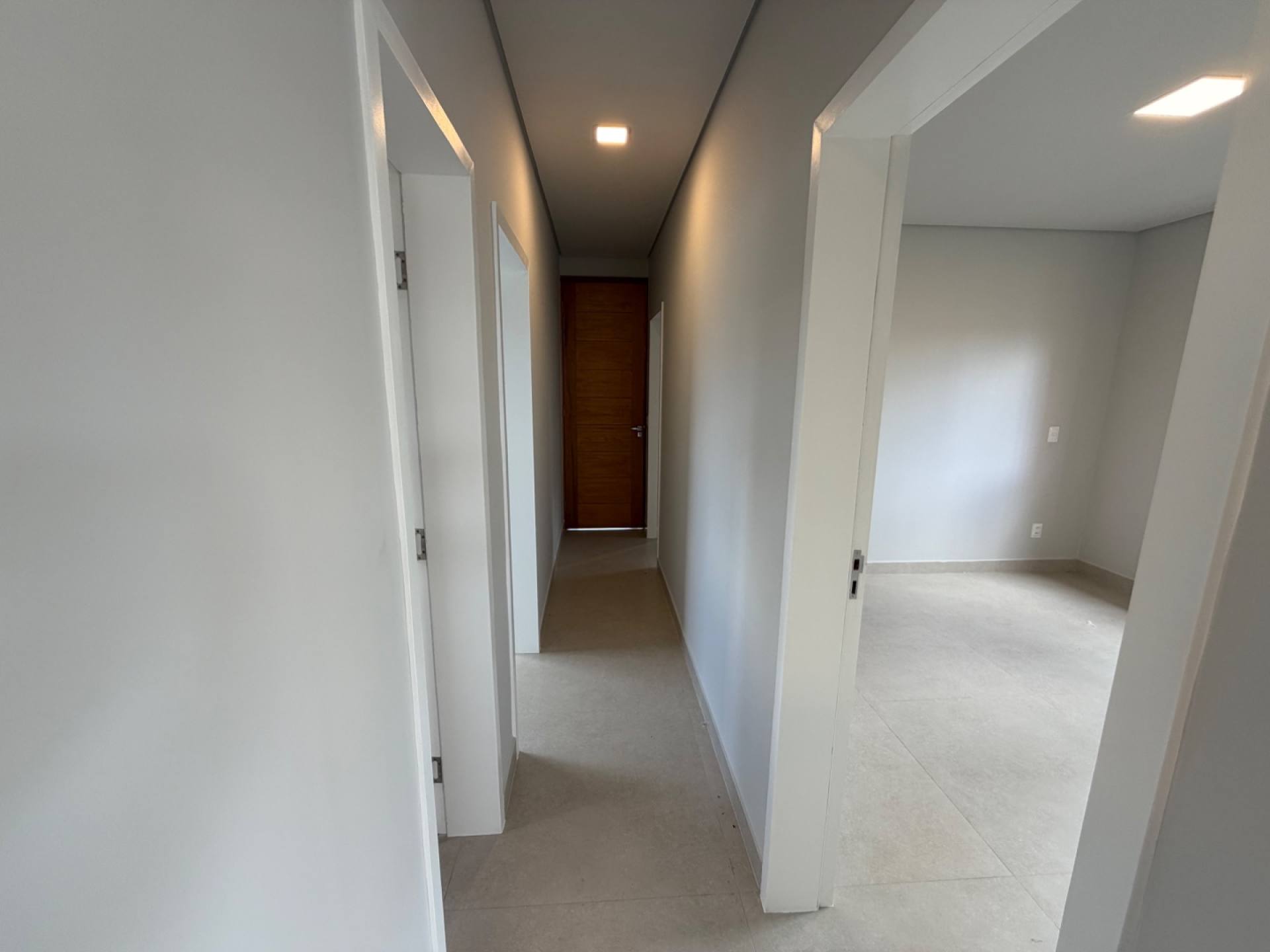 Casa Térrea no Condomínio Petrópolis