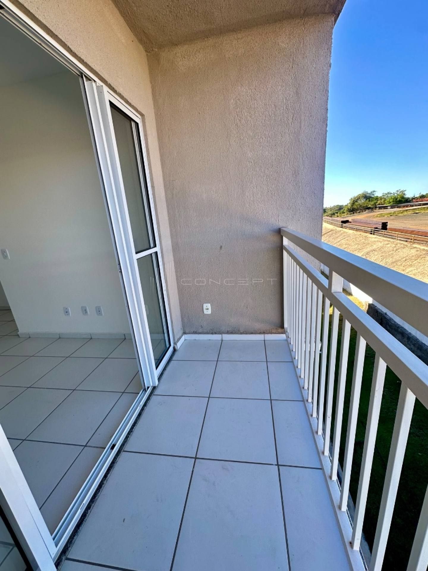 Apartamento no Bairro Vista Condomínio Barra Sul Village