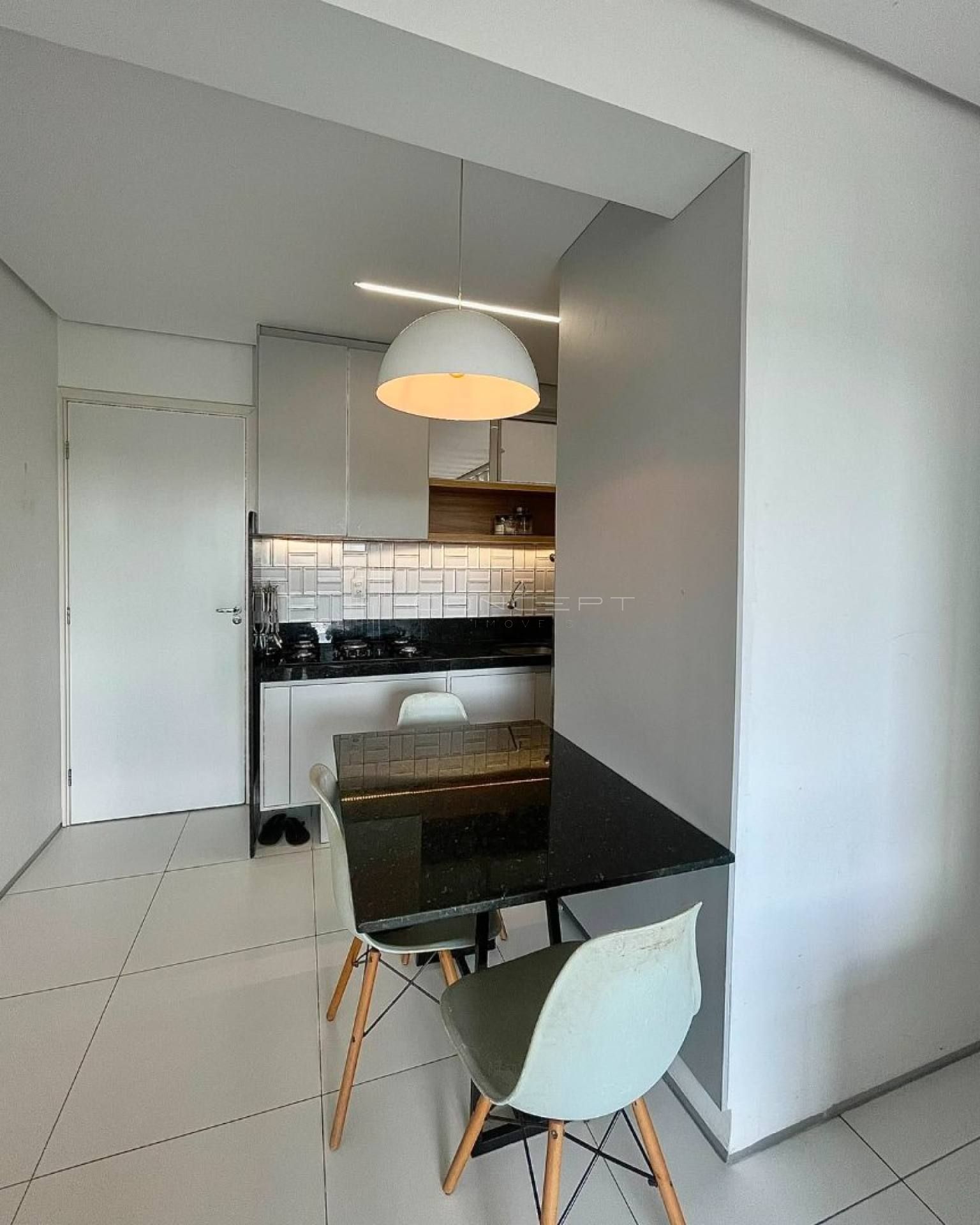 Apartamento  Bairro Uruguai - Cond. Parque das Flores