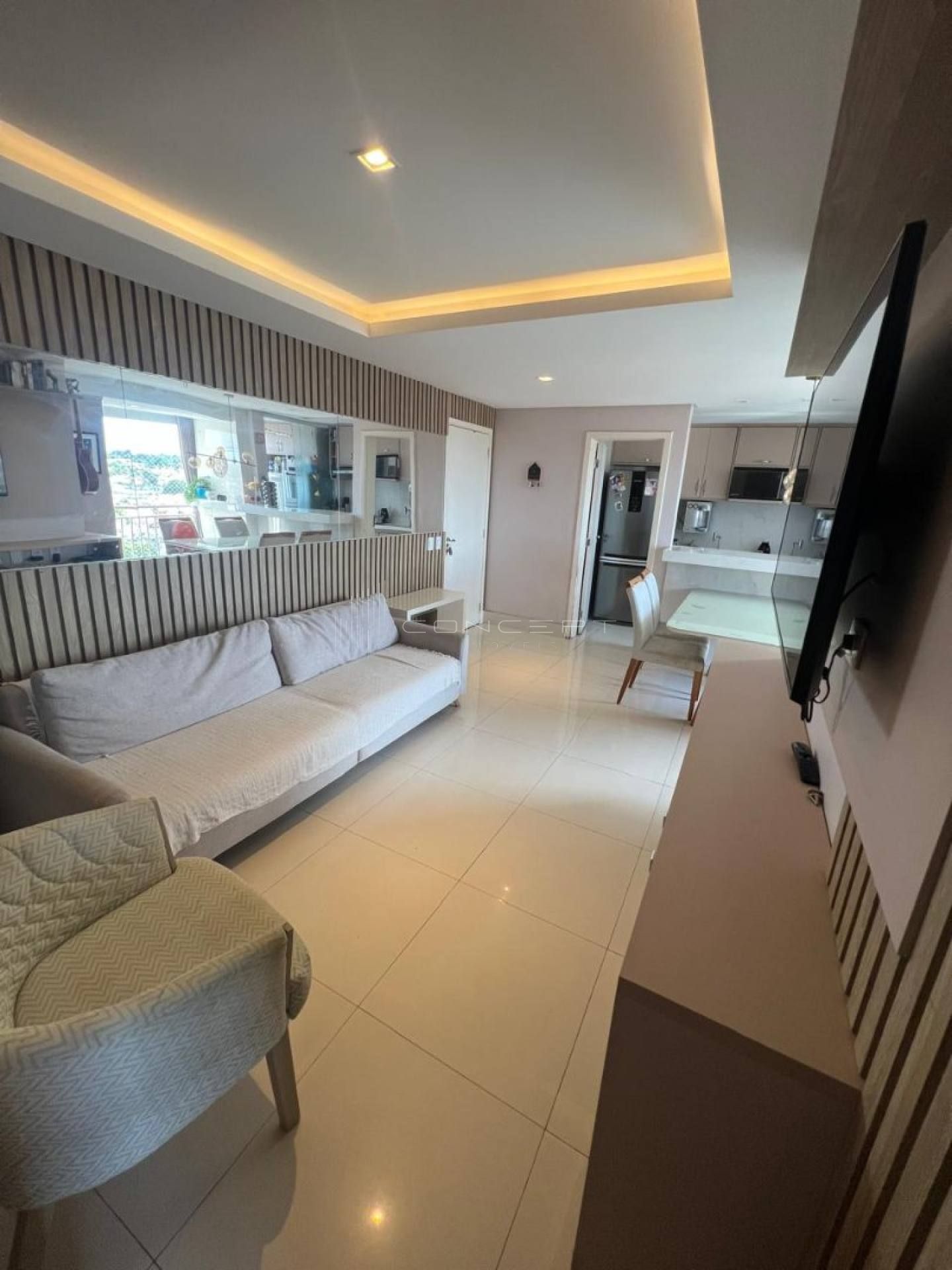 Apartamento no Bairro Santa Isabel no Condomínio Like - 3 quartos