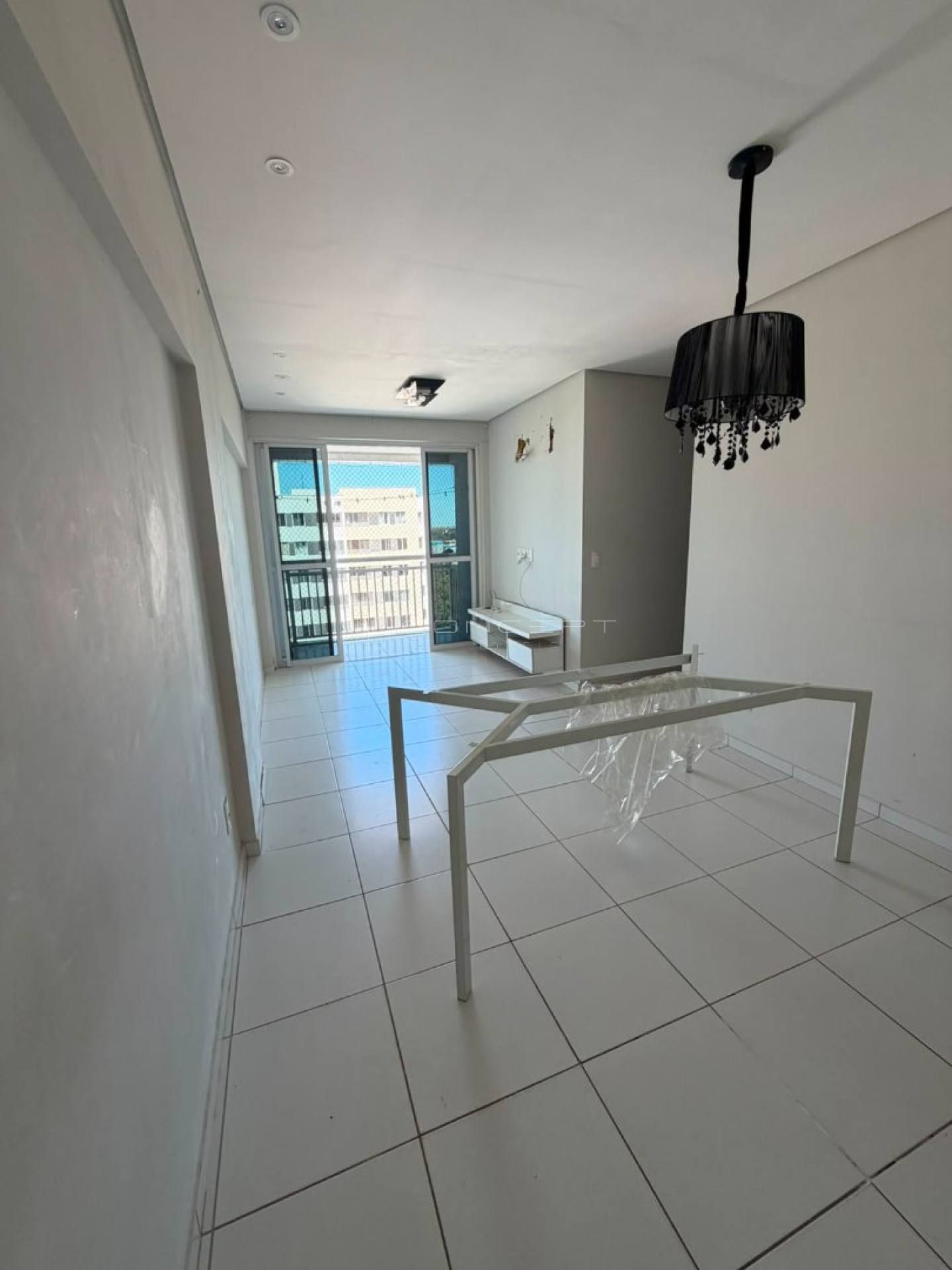 Apartamento no Bairro Recanto dos Palmares Cond. Boulevard