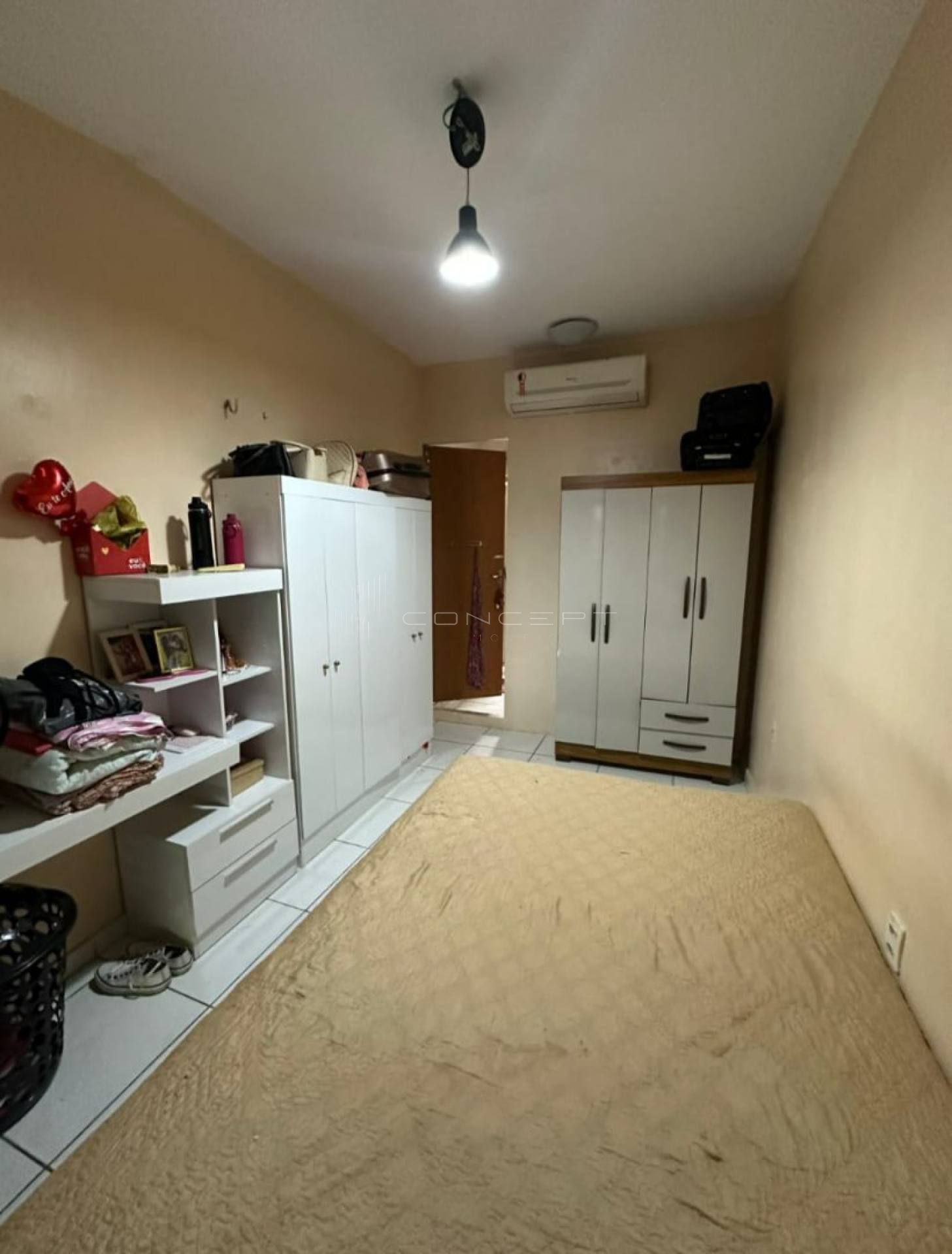 CASA NO BAIRRO PARQUE PIAUÍ ZONA SUL
