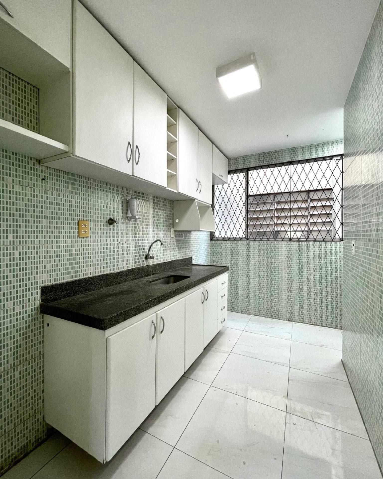 Apartamento no Bairro Cristo Rei - Condomínio Del Rei Residence